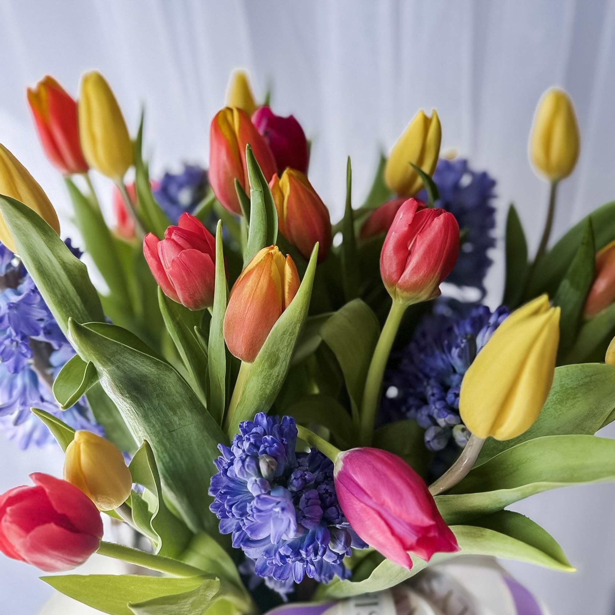 A cheerful symphony of color and texture, Spring Melody Basket captures the