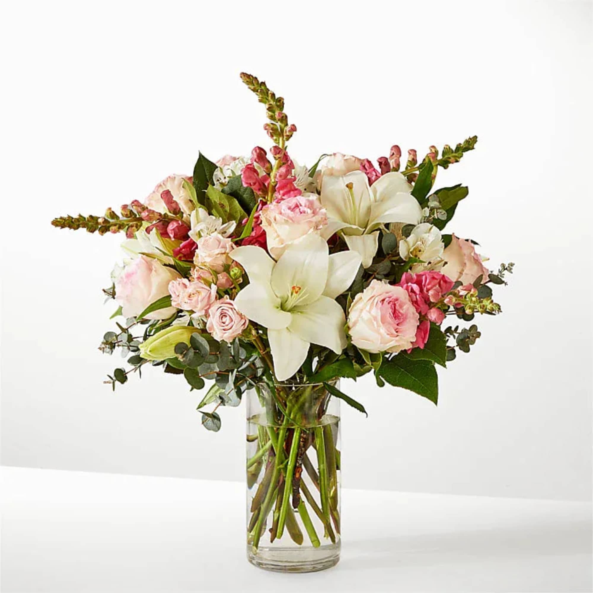 Soft pinks and white florals are a beautiful way to share thoughts