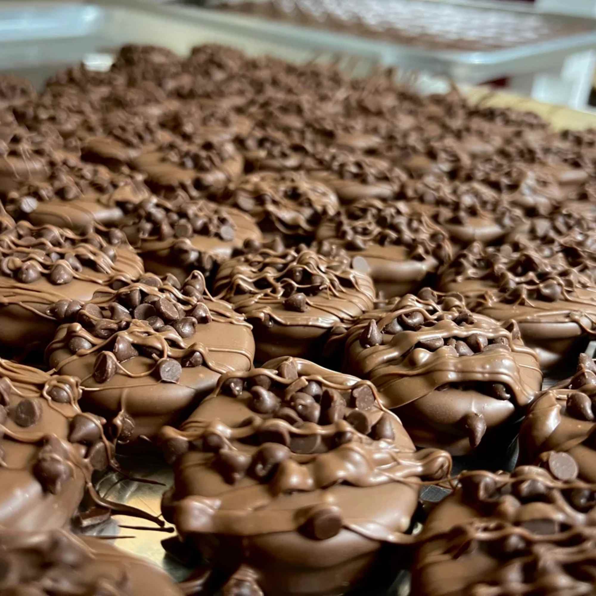 A playful pair of indulgent gifts, these Chocolate Covered Oreos 2 Pack