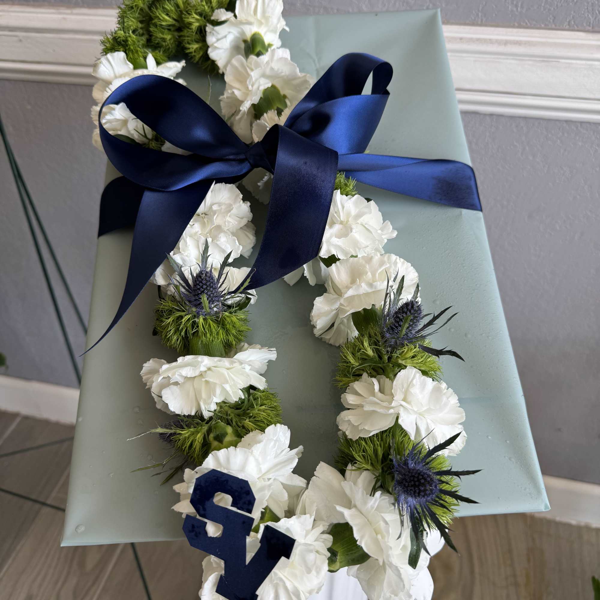 Customizable lei for any occasion specially for special events