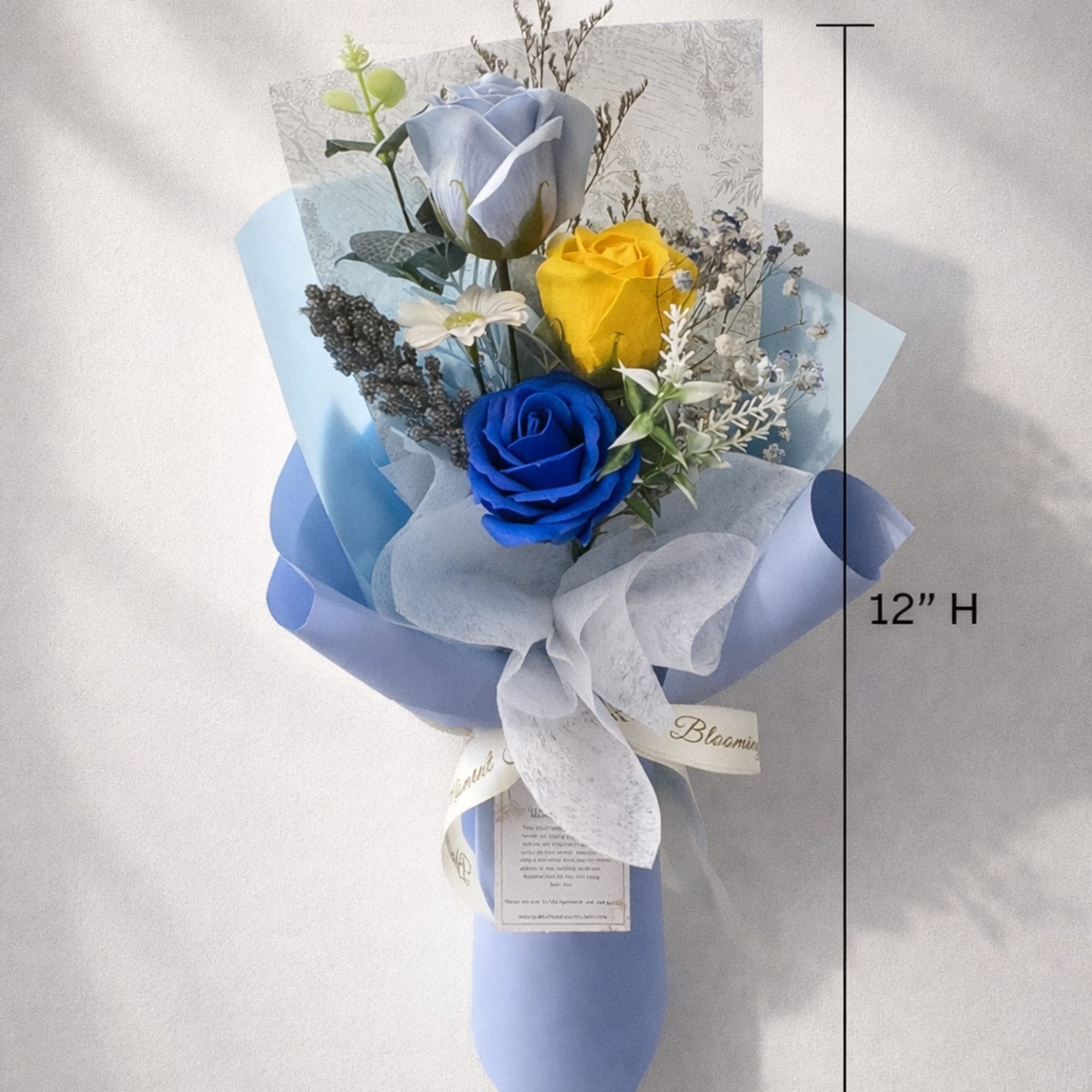 A calm and elegant bouquet inspired by soft blue tones and gentle