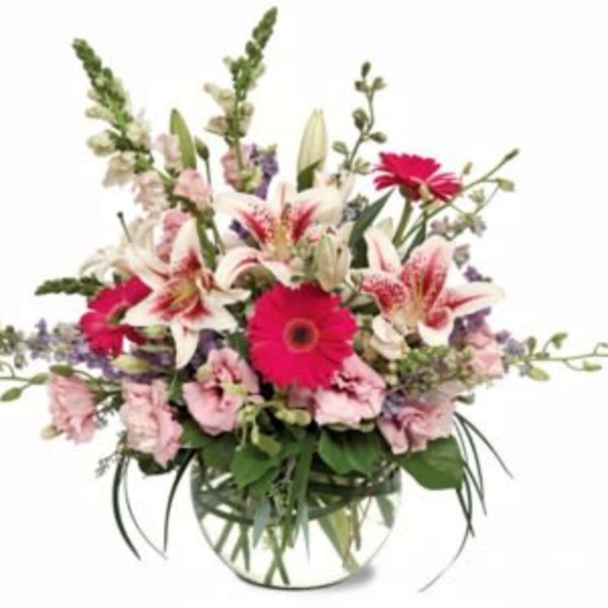  Pet Friendly?
No - This arrangement contains lilies, which are highly toxic