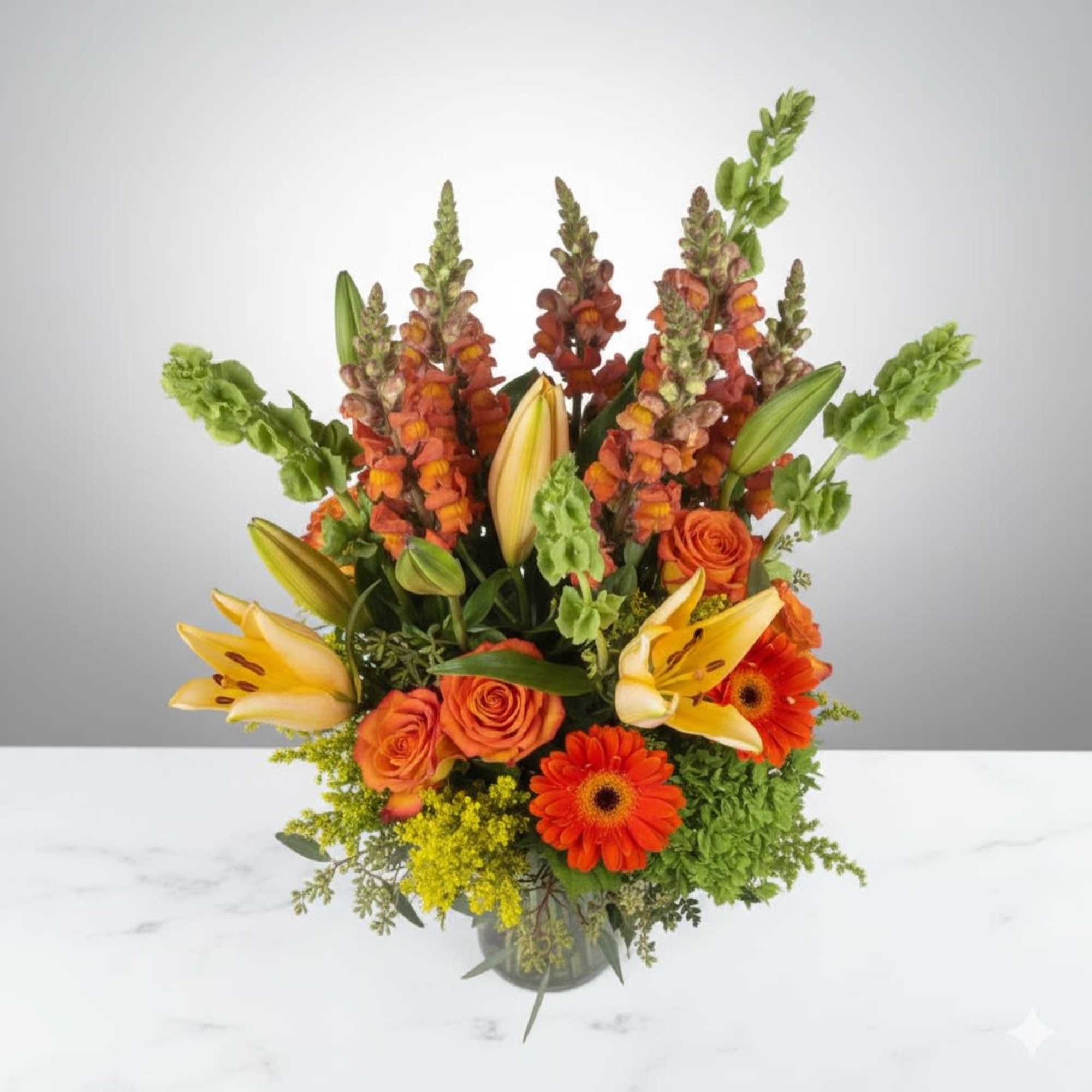  Pet Friendly?
No . This arrangement contains lilies, which are highly toxic