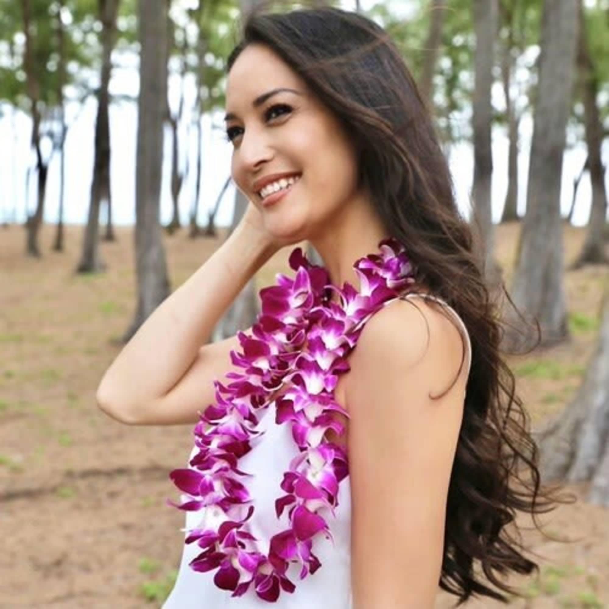 Celebrate life&rsquo;s milestones with our beautiful handcrafted Hawaiian-style leis , a timeless