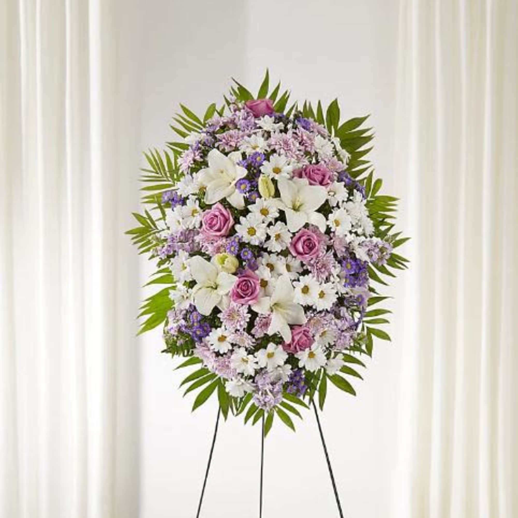  Pet Friendly?
No - This arrangement contains Lilies, which are highly toxic