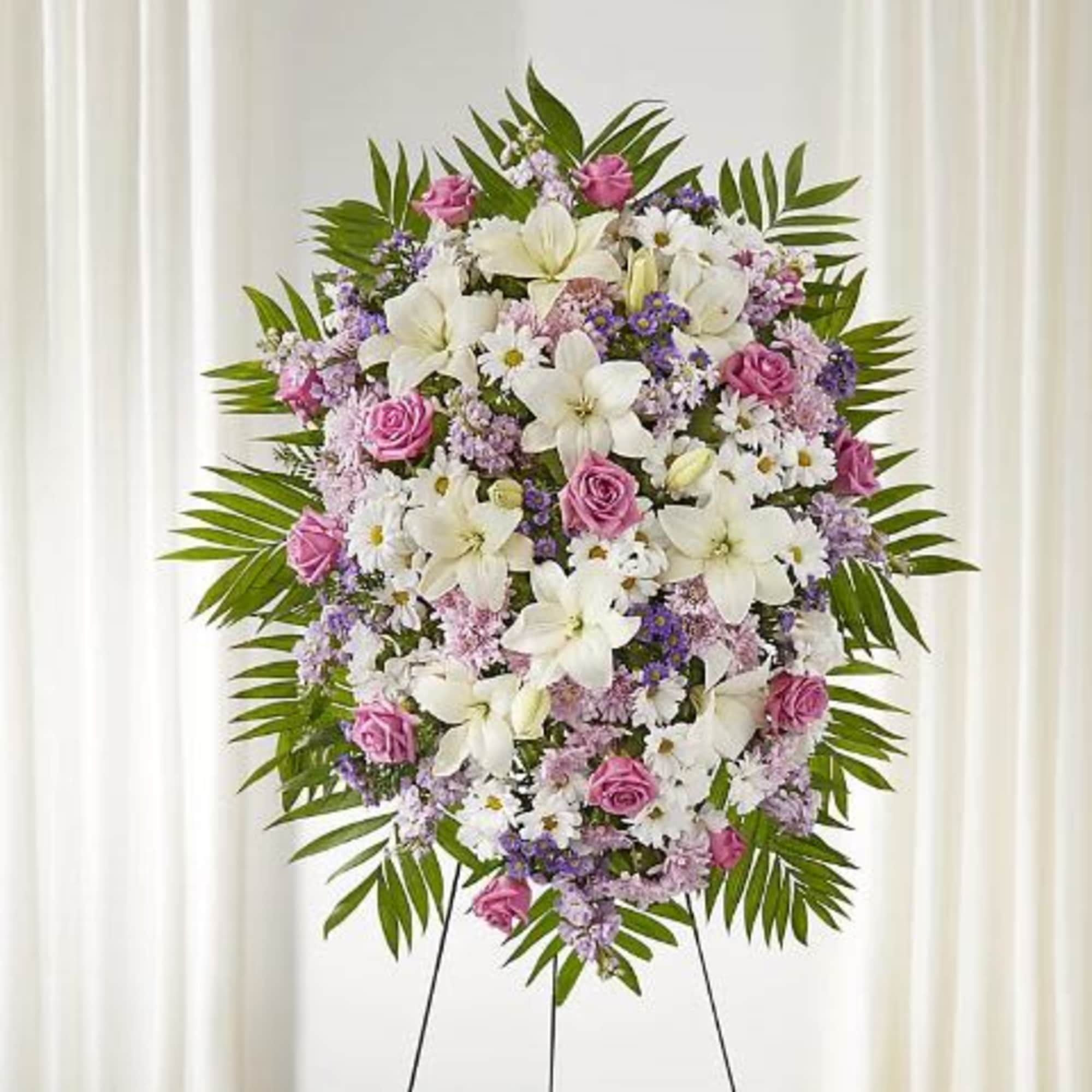  Pet Friendly?
No - This arrangement contains Lilies, which are highly toxic