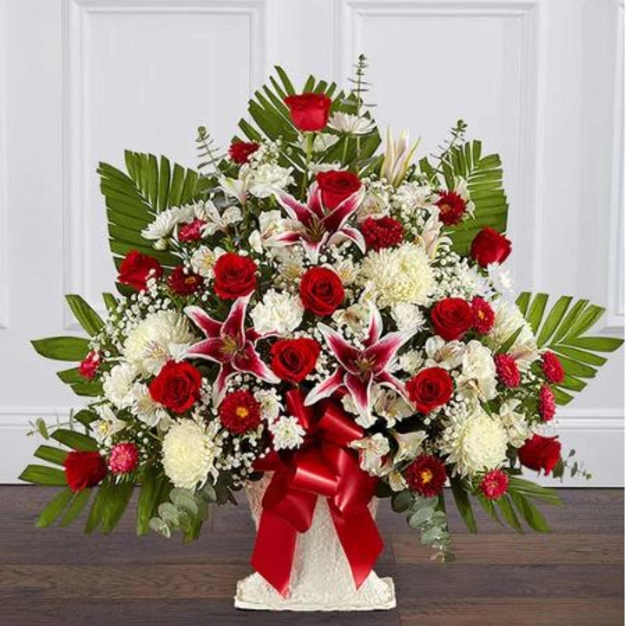 Pet Friendly?
No - This arrangement contains Lilies, which are highly toxic to