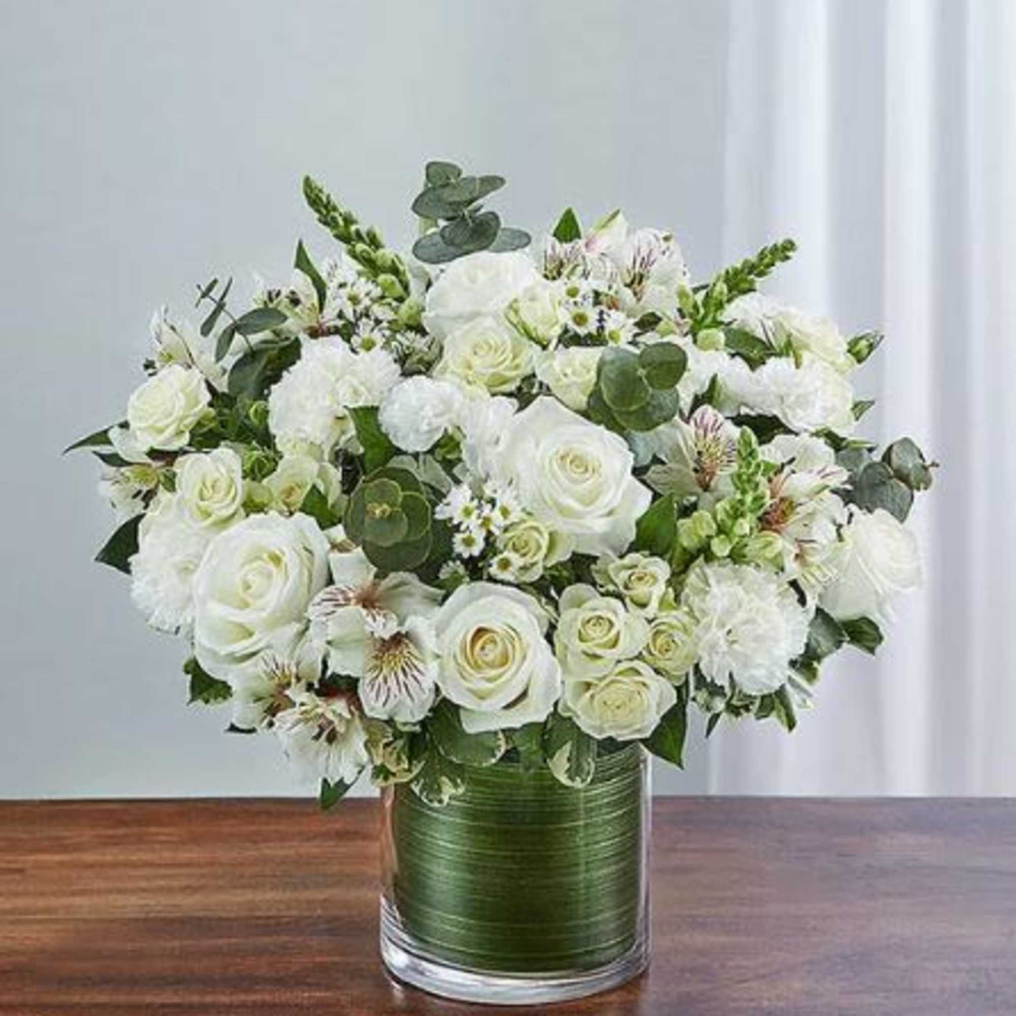  Pet Friendly?
No - This arrangement contains Eucalyptus, which is toxic to