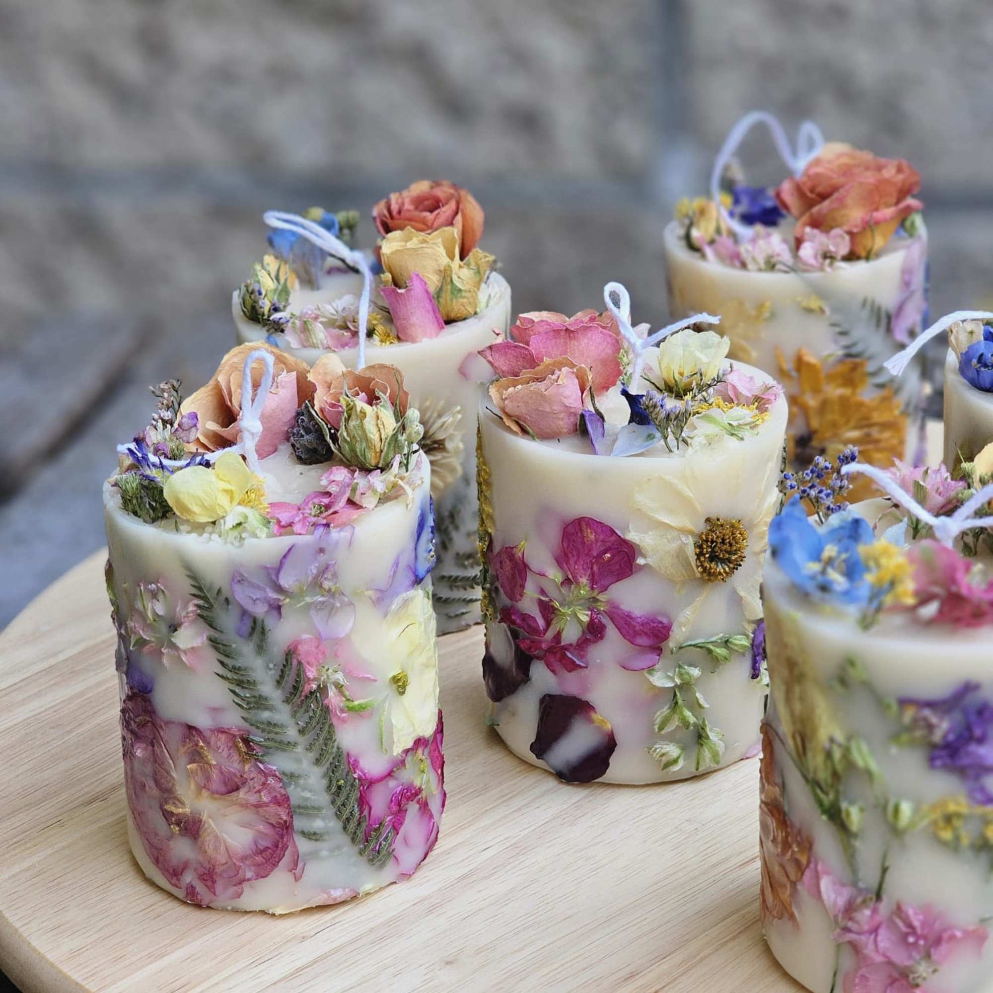 Handmade dry flower candle crafted with organic soy wax and infused with
