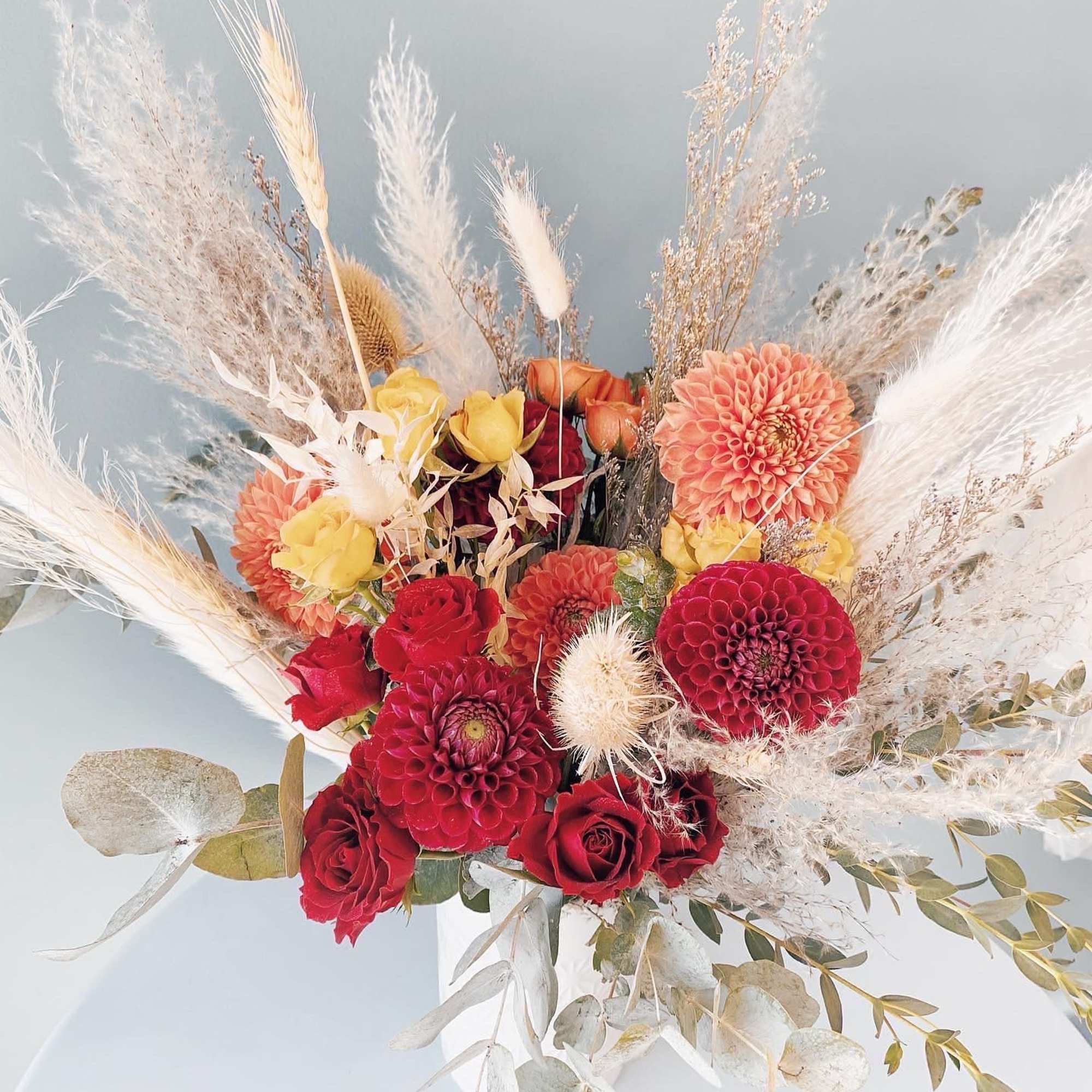You will receive ONE premium fresh vase bouquet (at 15% OFF of