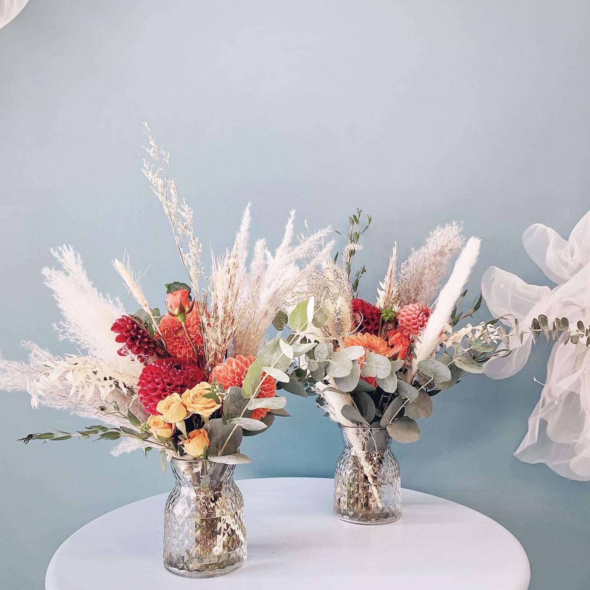 You will receive ONE premium fresh vase bouquet at 25% OFF of