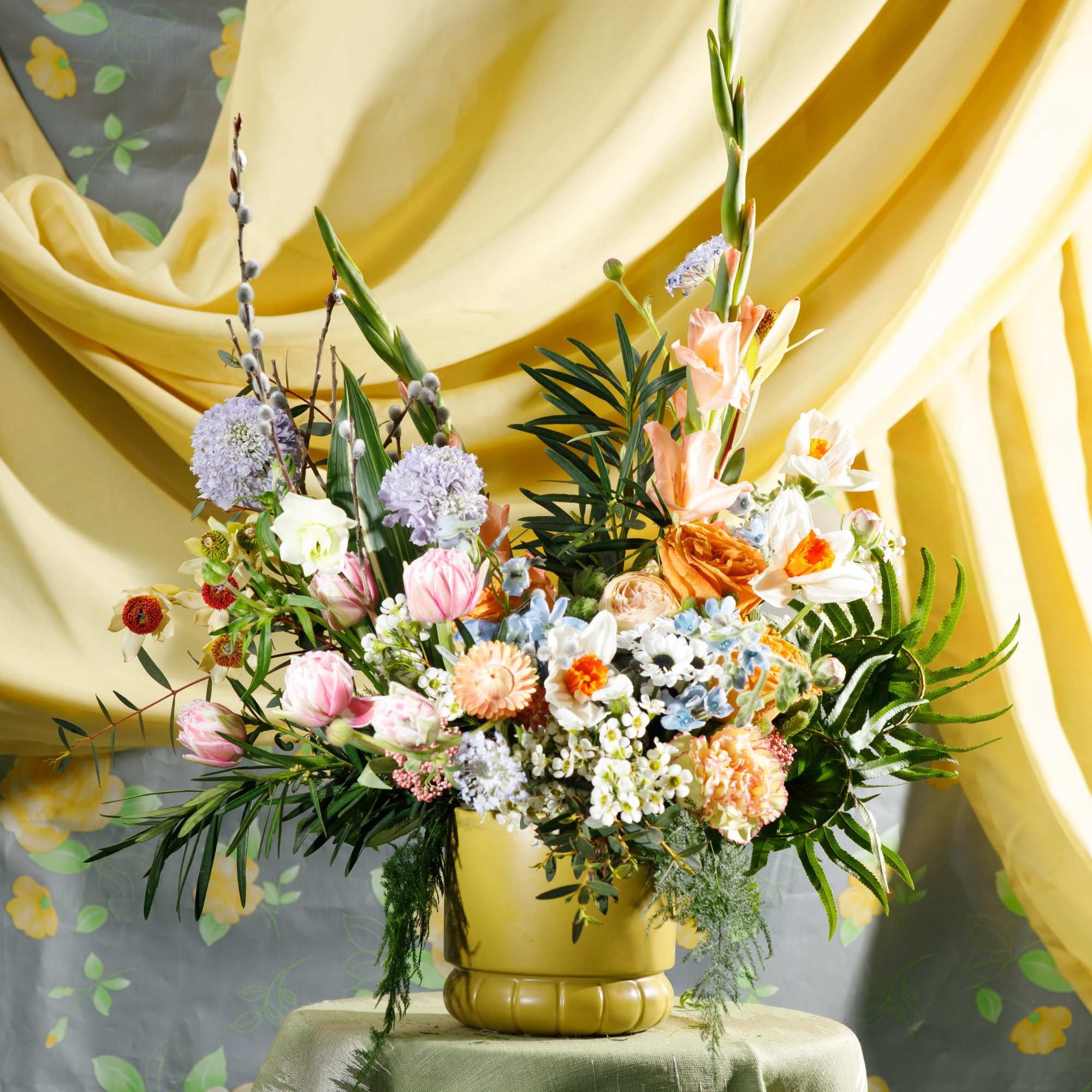  &ldquo;The Bedford&rdquo; is our large &amp; lush, floral arrangement created in