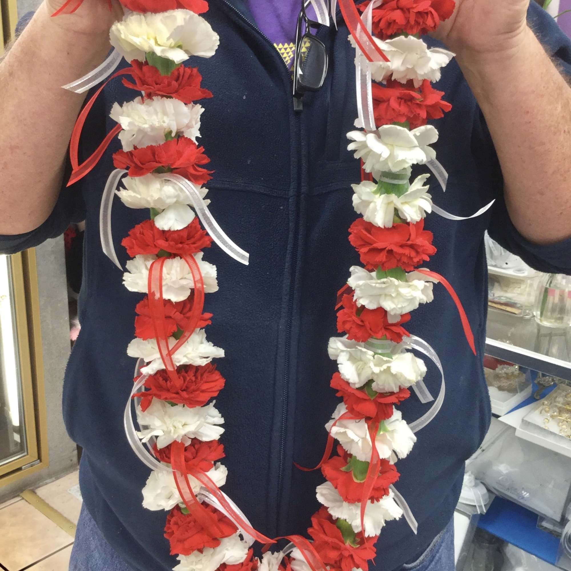 Carnation lei- customizable colors available