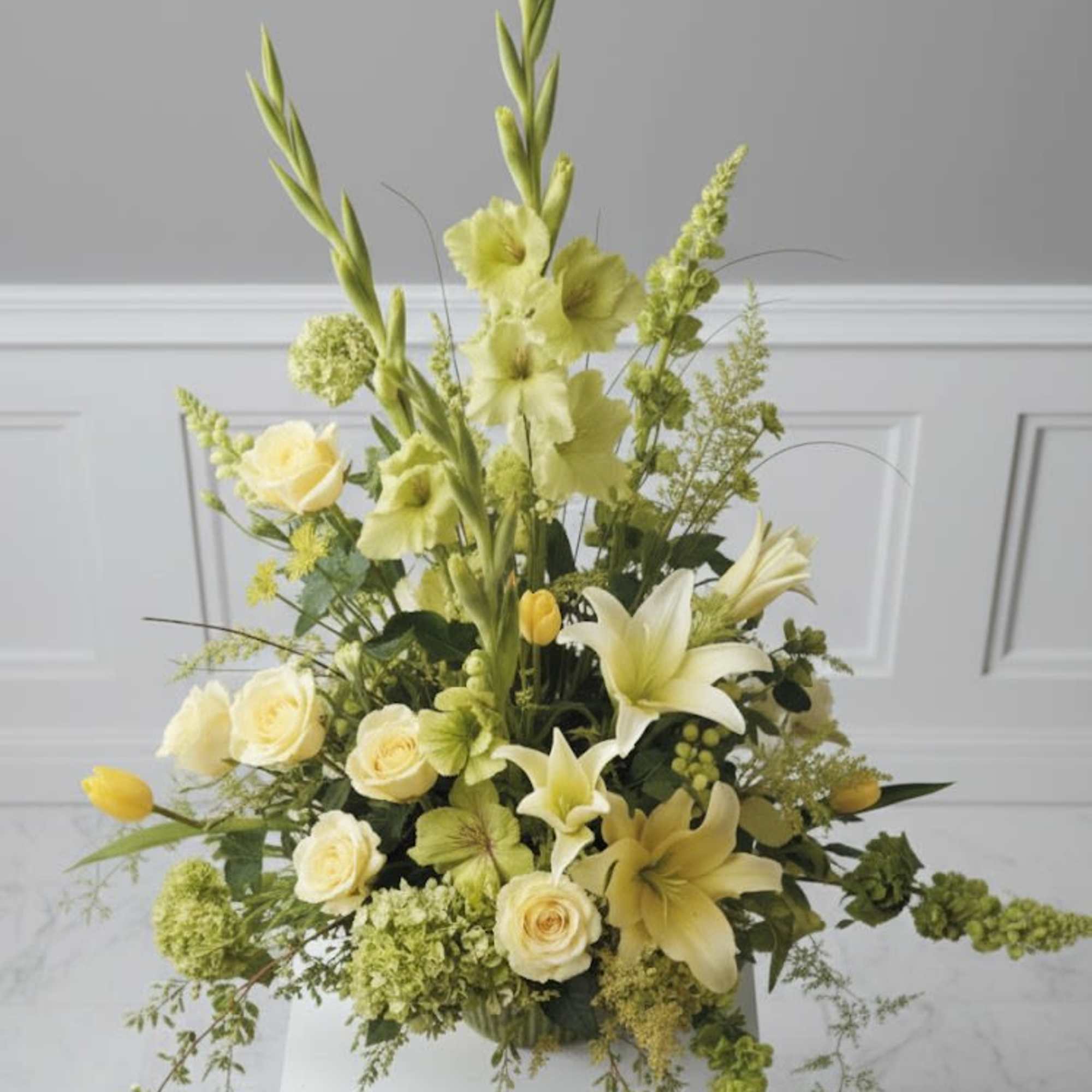  Pet Friendly?
No This arrangement typically contains lilies and tulips, both of