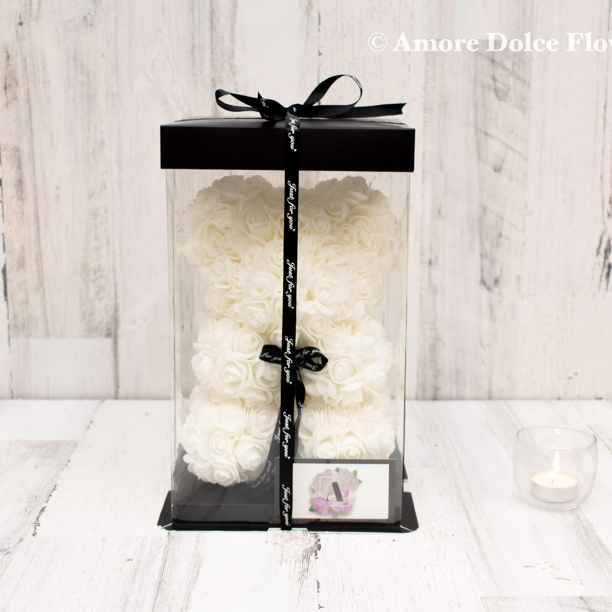 Perfect gift, small faux bear for any occasion. 
H11.5xw7 inch&rsquo;s roughly
Please specify