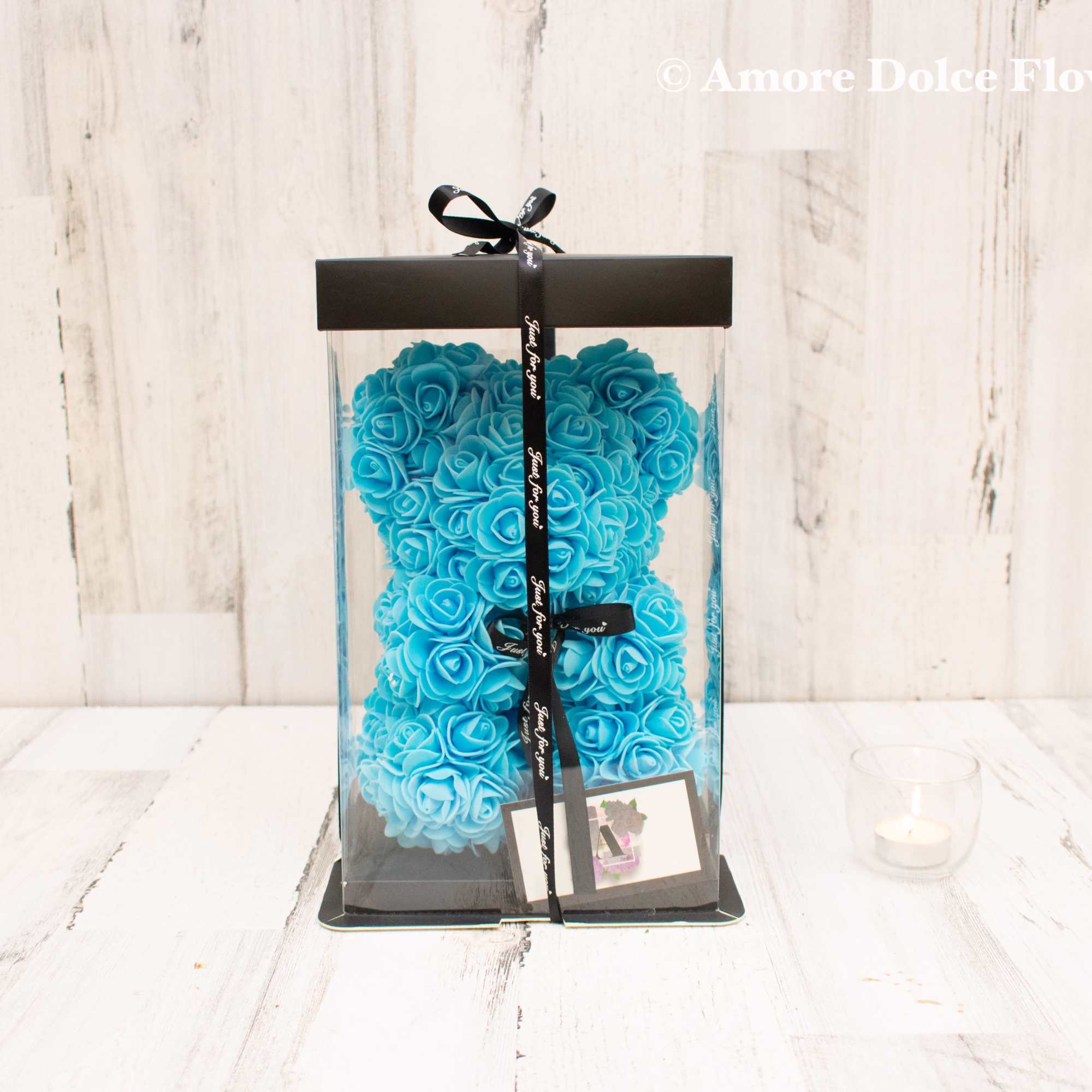 Perfect gift, small faux bear for any occasion. 
H11.5xw7 inch&rsquo;s roughly
Please specify