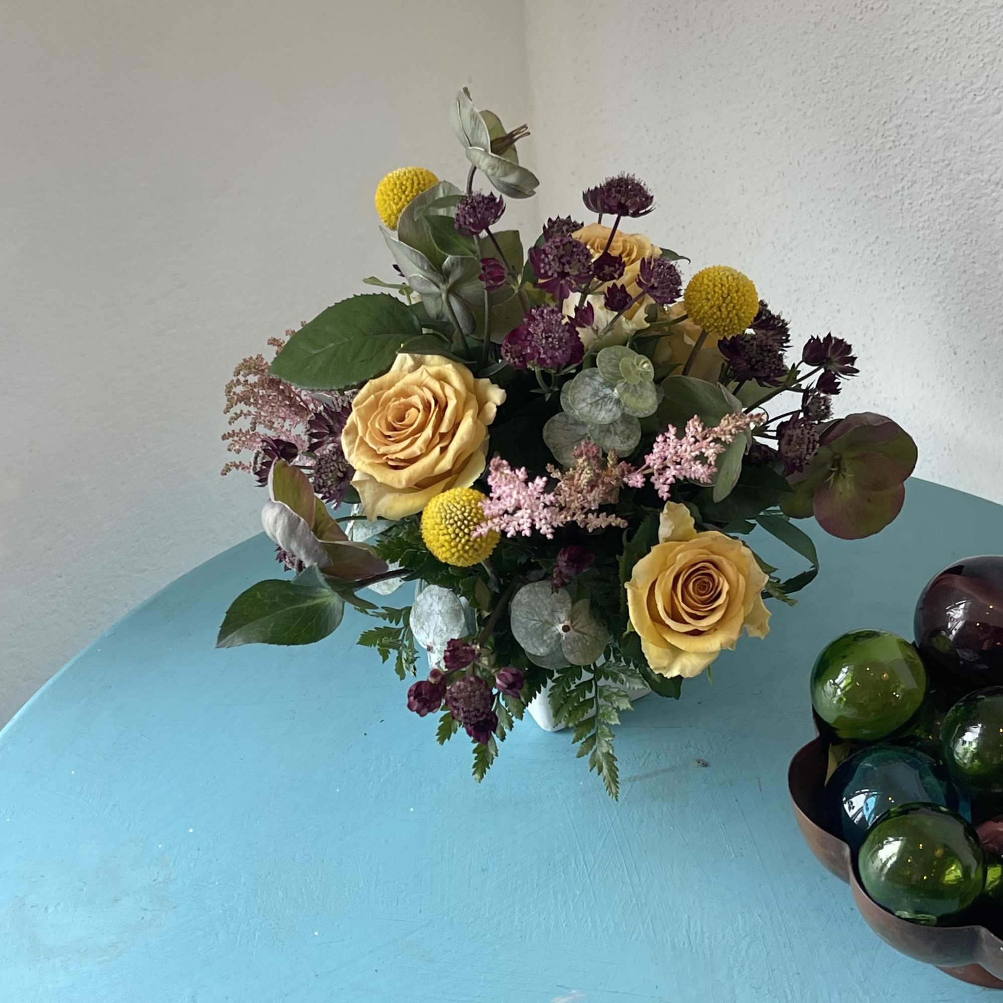 This coffee time inspired arrangement is for the lover of Carmel, creams