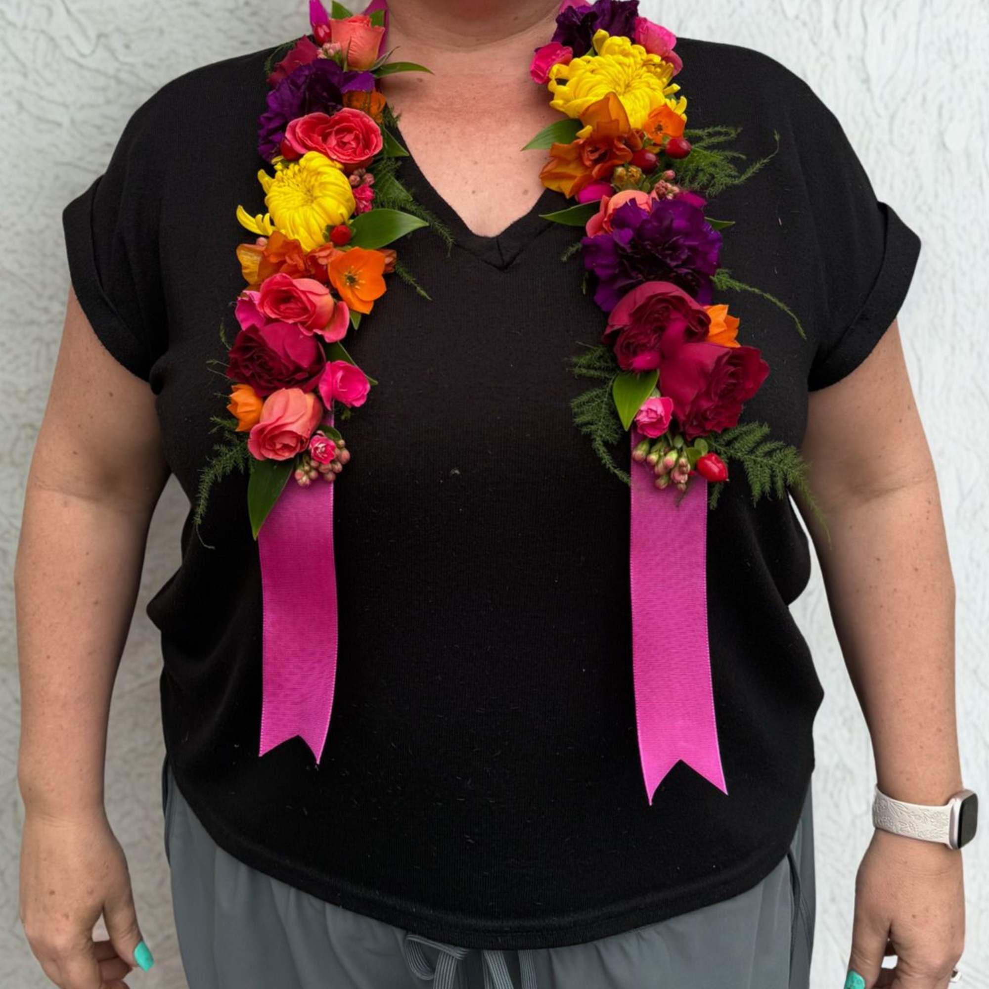 Celebrate graduation in style with our fresh floral graduation swag. Designed with