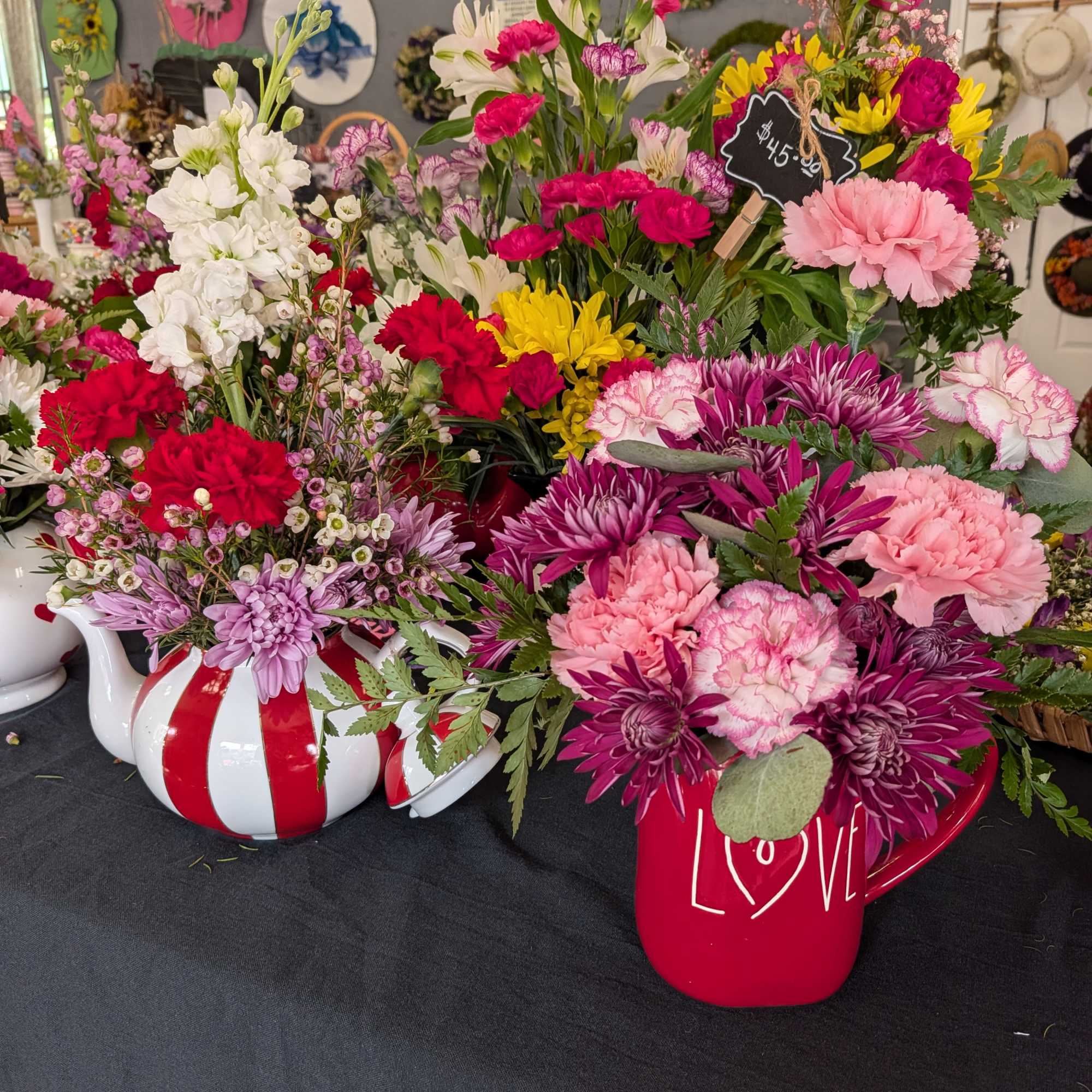 Beautiful usable tea pots with a variety of flowers