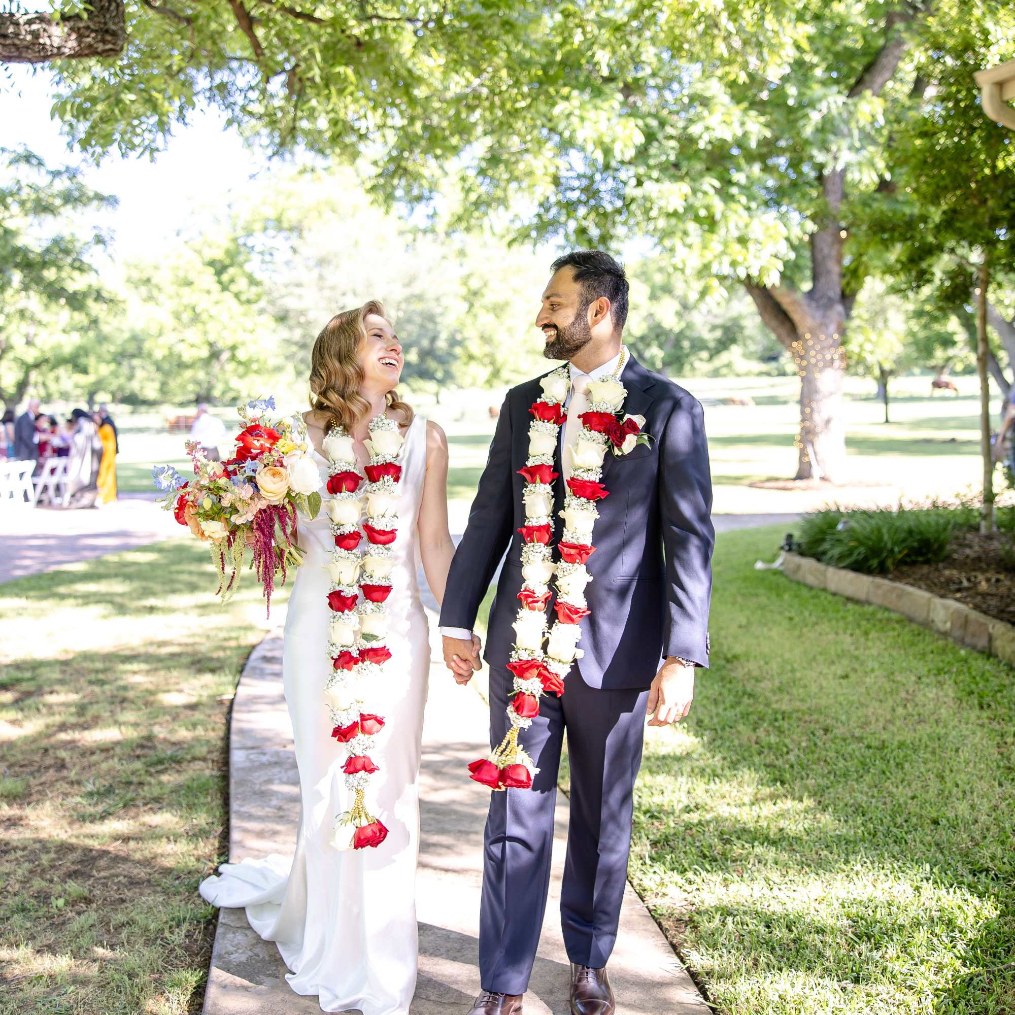 Available for travel! Town and Country Floral specializes in creating luxurious wedding
