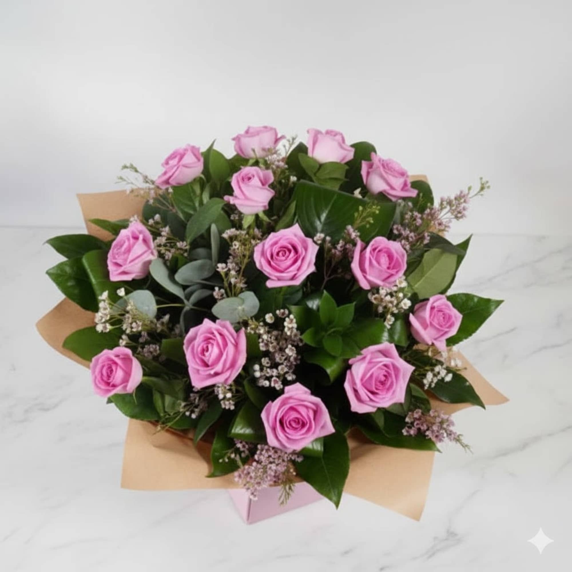  Pet Friendly?
Yes. Roses are considered non-toxic to cats and dogs, according