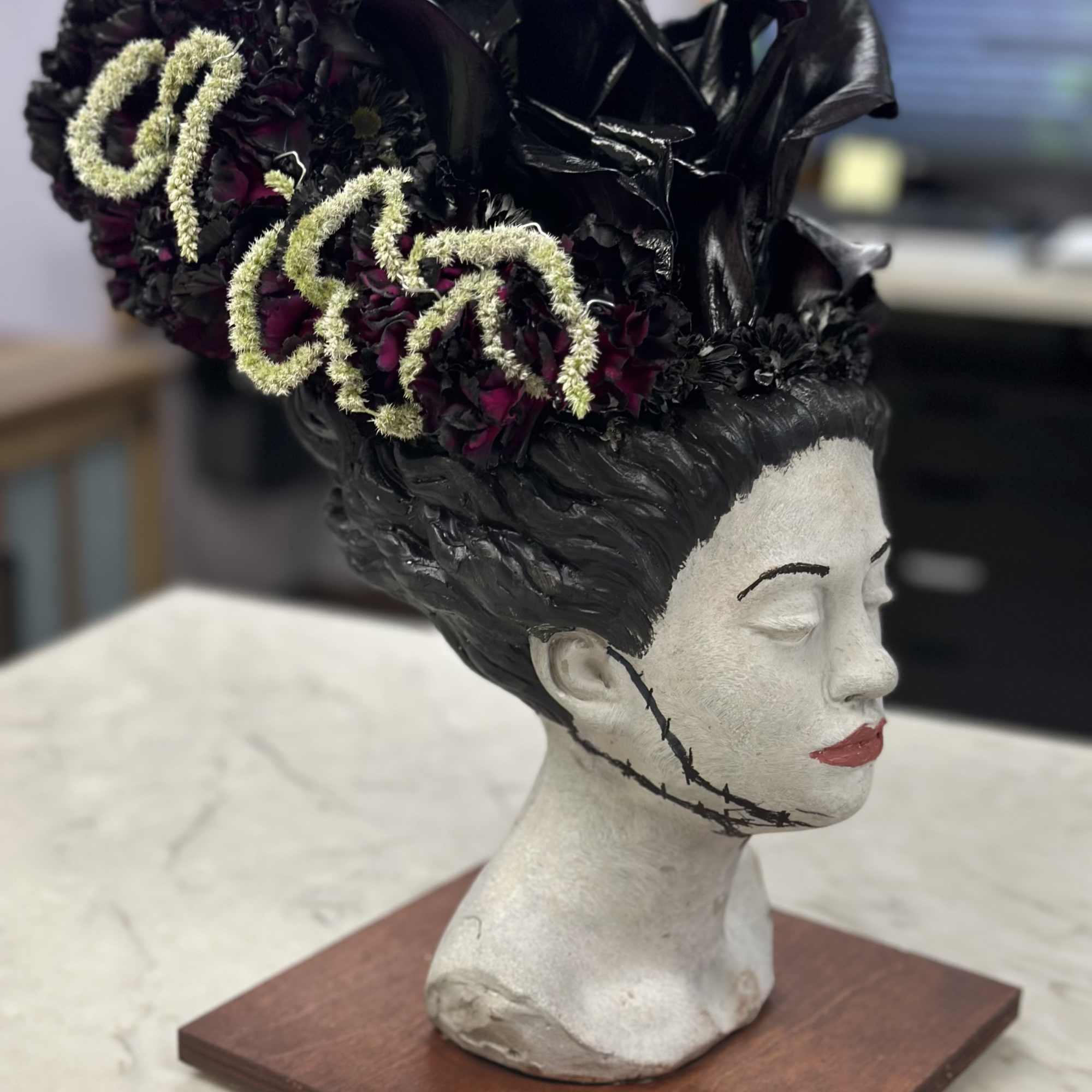 Halloween Hair Arrangement
