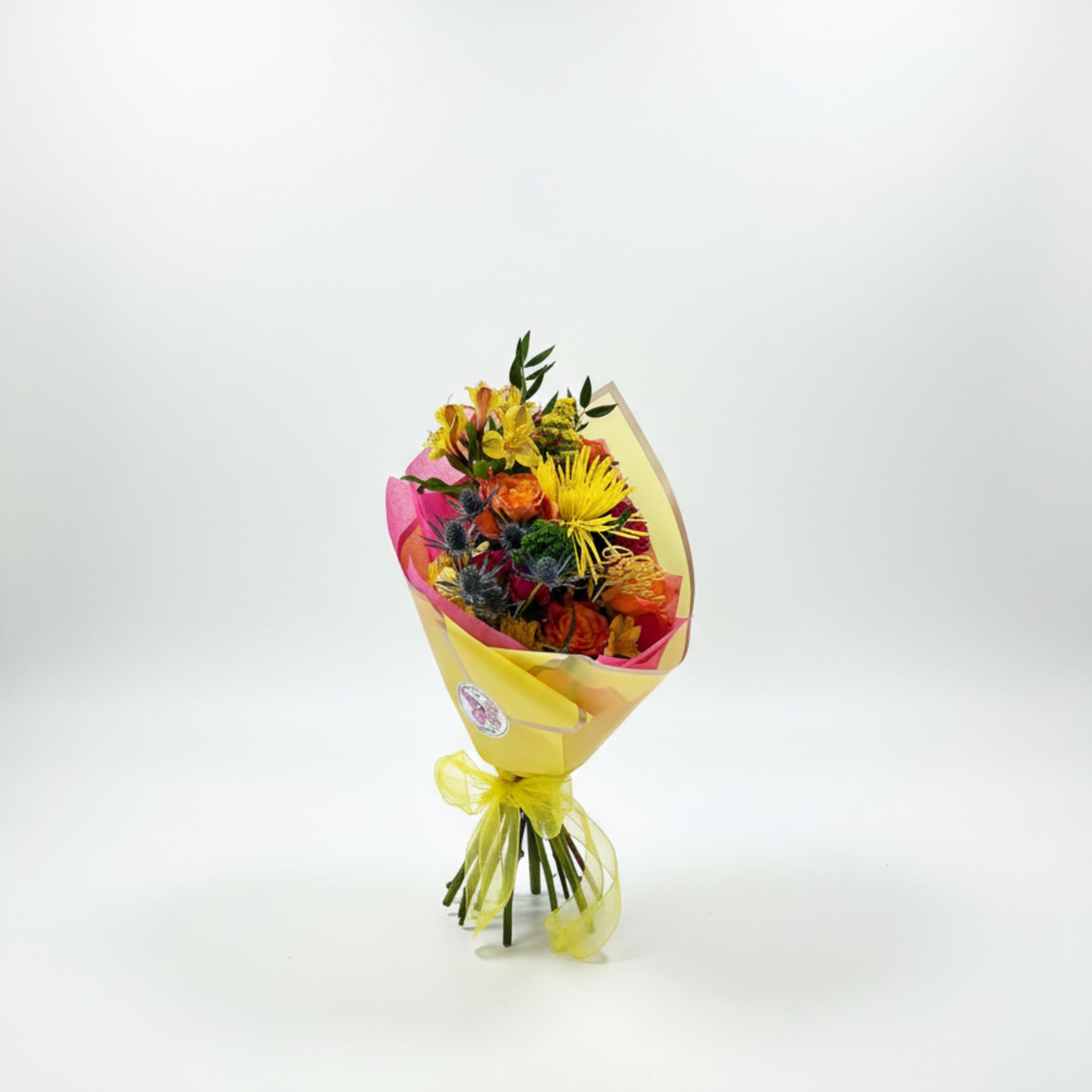 Hand-Tied Designer&rsquo;s Choice Bouquet
Our Hand-Tied Designer&rsquo;s Choice Bouquet features a seasonal mix
