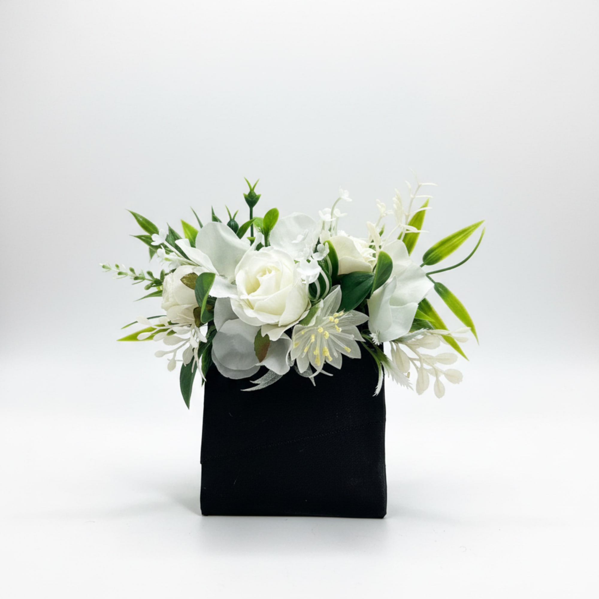 live flowers on pocket square to fit into jacket pocket