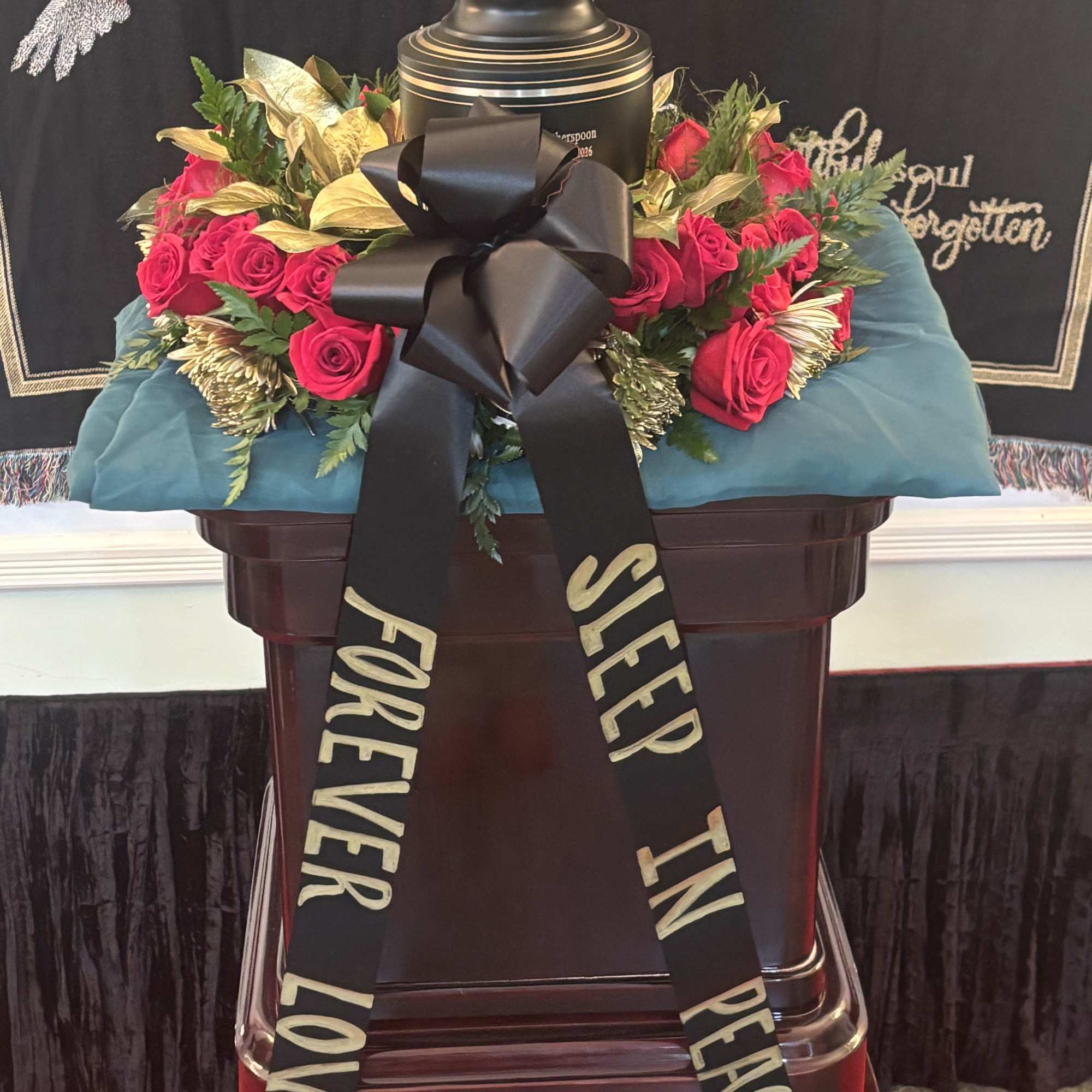 Urn flowers to decorate the remains of your beloved departed. 