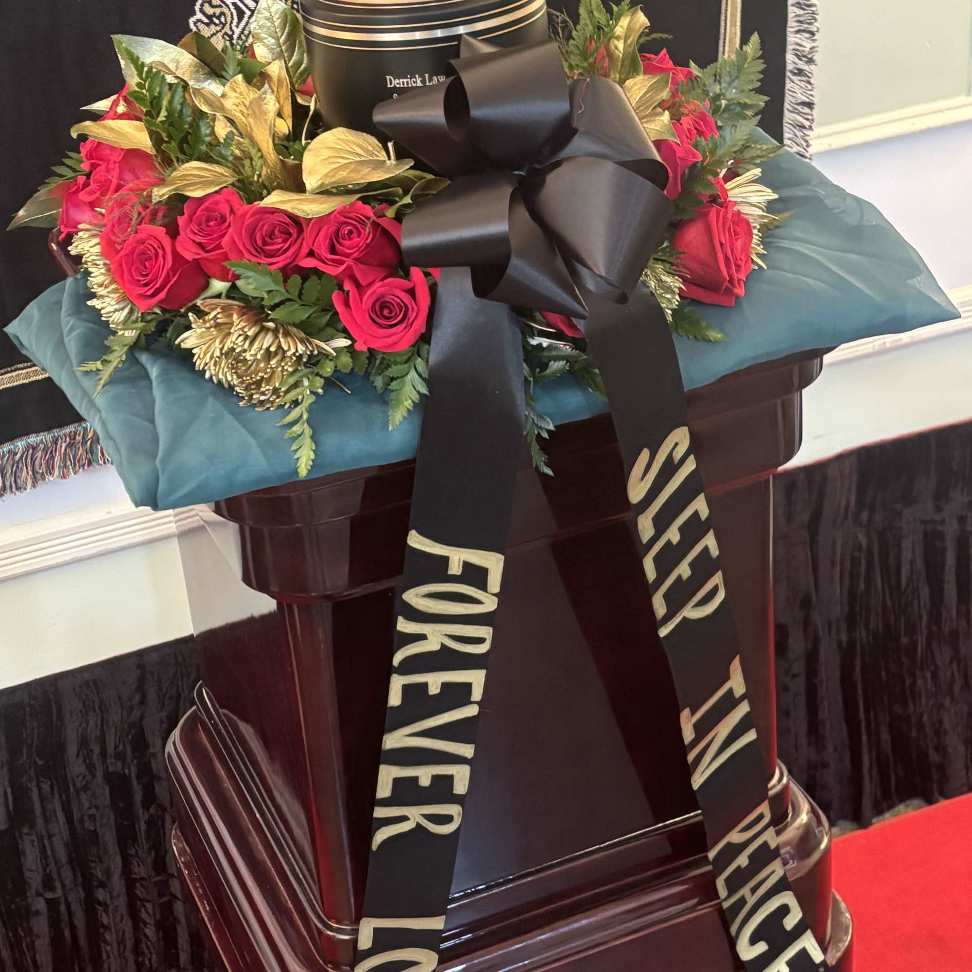 Urn flowers to decorate the remains of your beloved departed. 