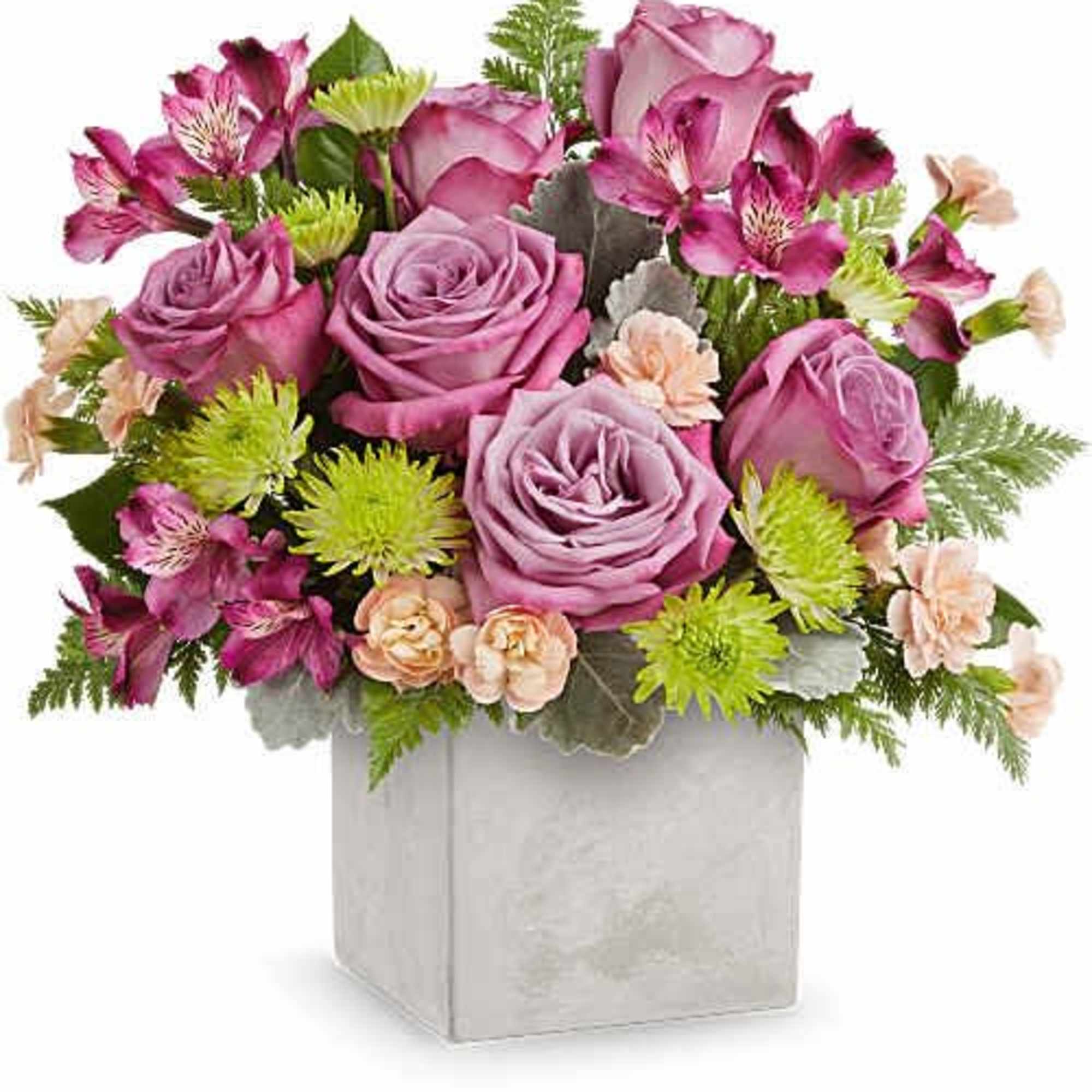 Two soft lavender-pink roses take center stage in this Modern Muse flower
