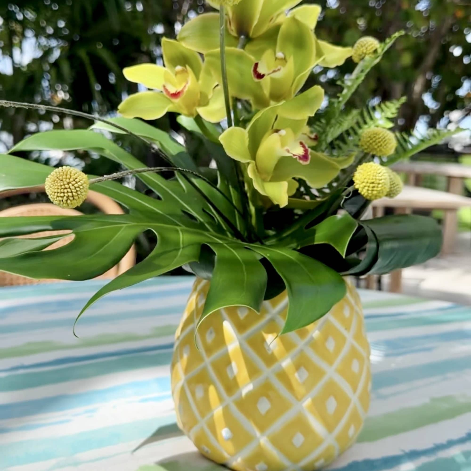 Same gorgeous design with additional orchids! 