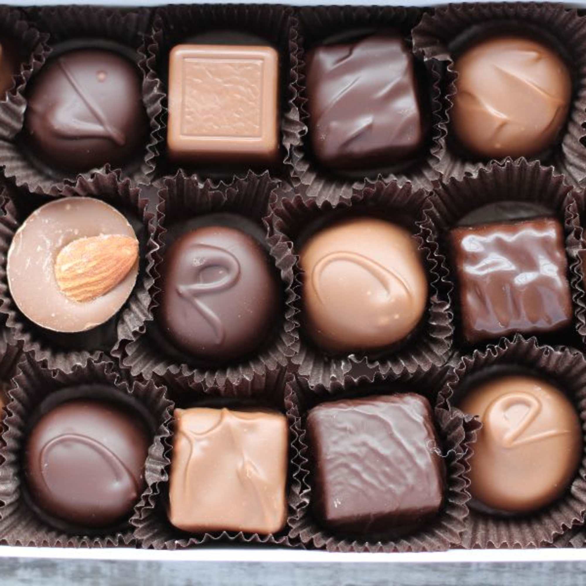 No other mint chocolate has that mouth-filling &lsquo;smoothie&rsquo; center, soft without being