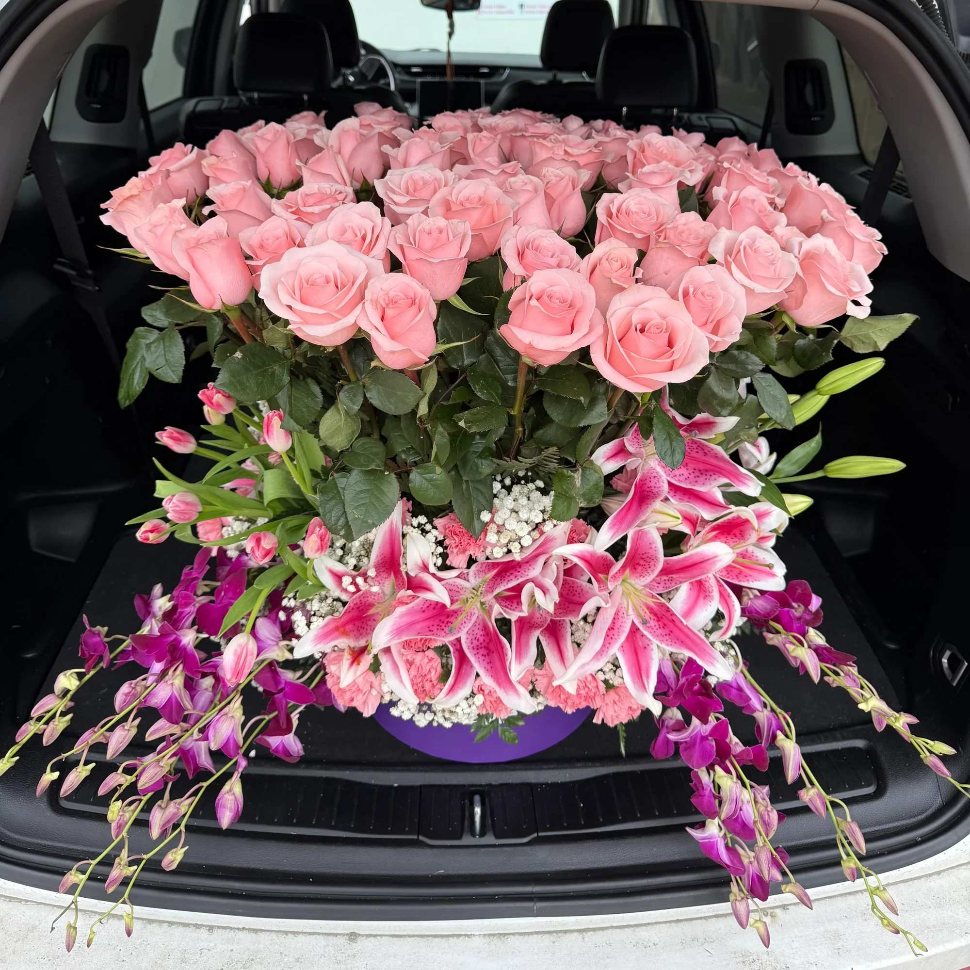 Cada arreglo est&aacute; cuidadosamente dise&ntilde;ado con flores frescas de alta calidad y