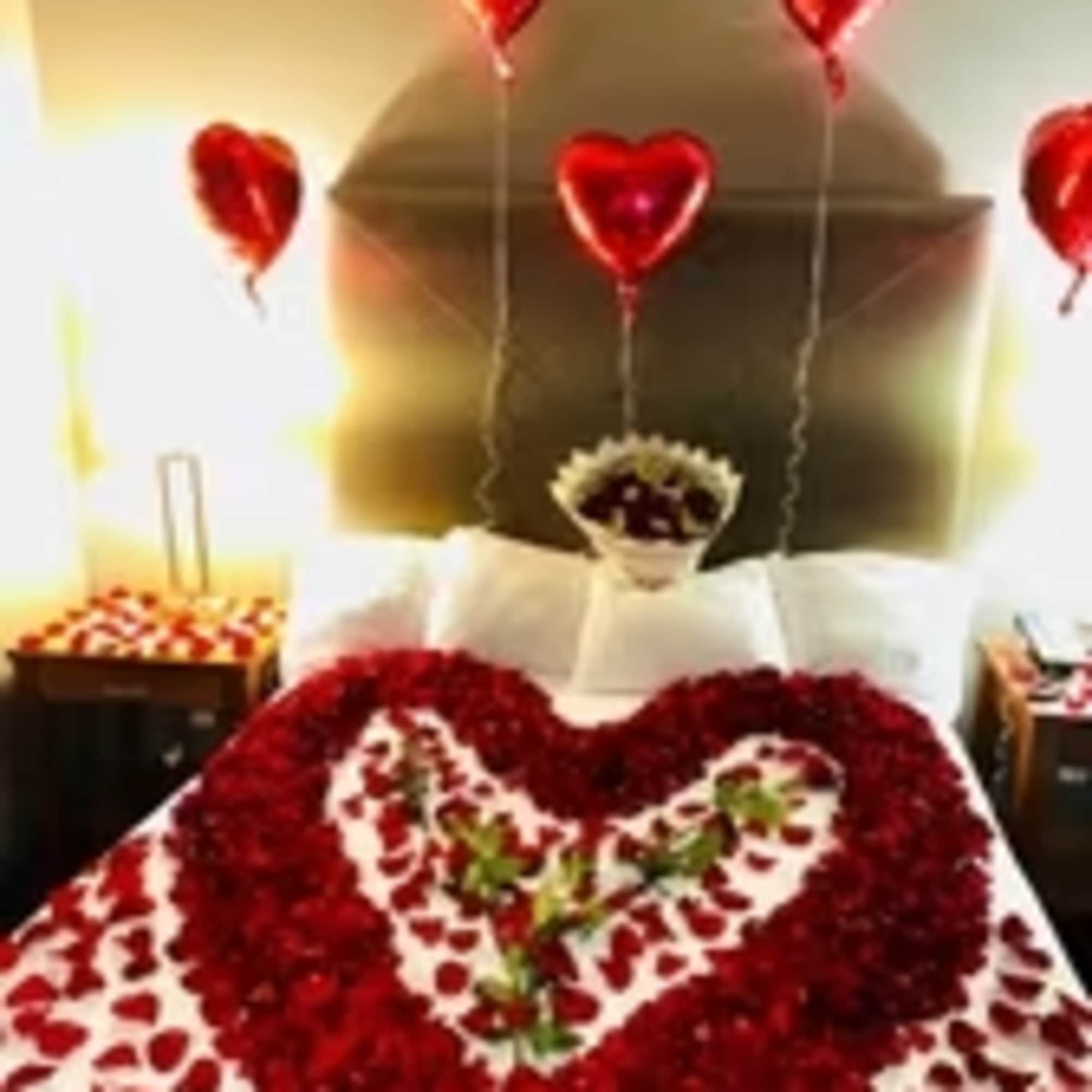 Crea un momento m&aacute;gico e inolvidable con esta espectacular decoraci&oacute;n rom&aacute;ntica dise&ntilde;ada