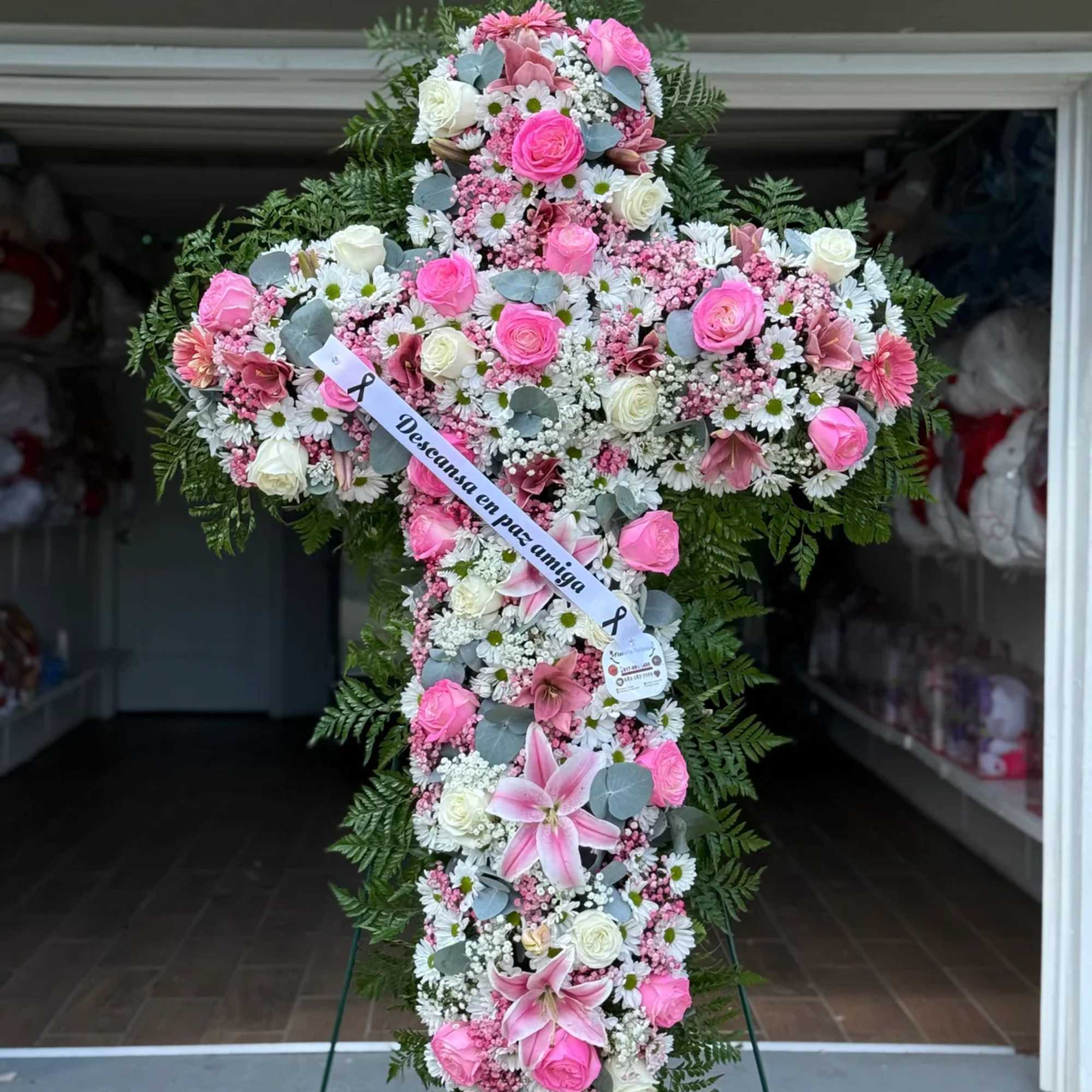 ️ Cruz F&uacute;nebre Rosa &ldquo;Luz y Esperanza&rdquo; 

Honra la memoria de tu
