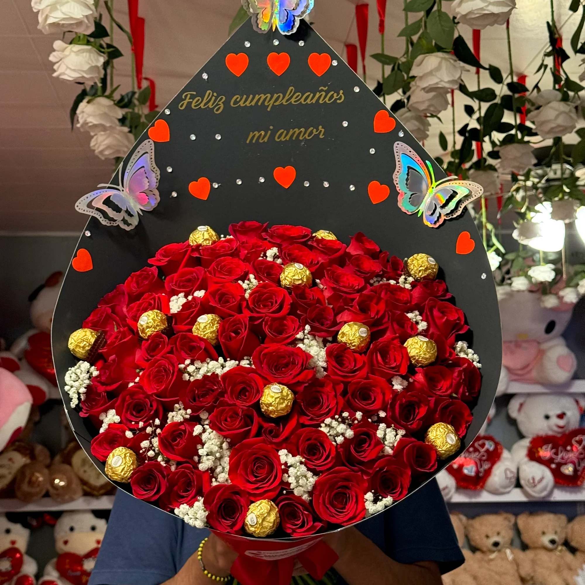 ️ Bouquet Rom&aacute;ntico &ldquo;Feliz Cumplea&ntilde;os Mi Amor&rdquo; 

Sorprende de una manera inolvidable