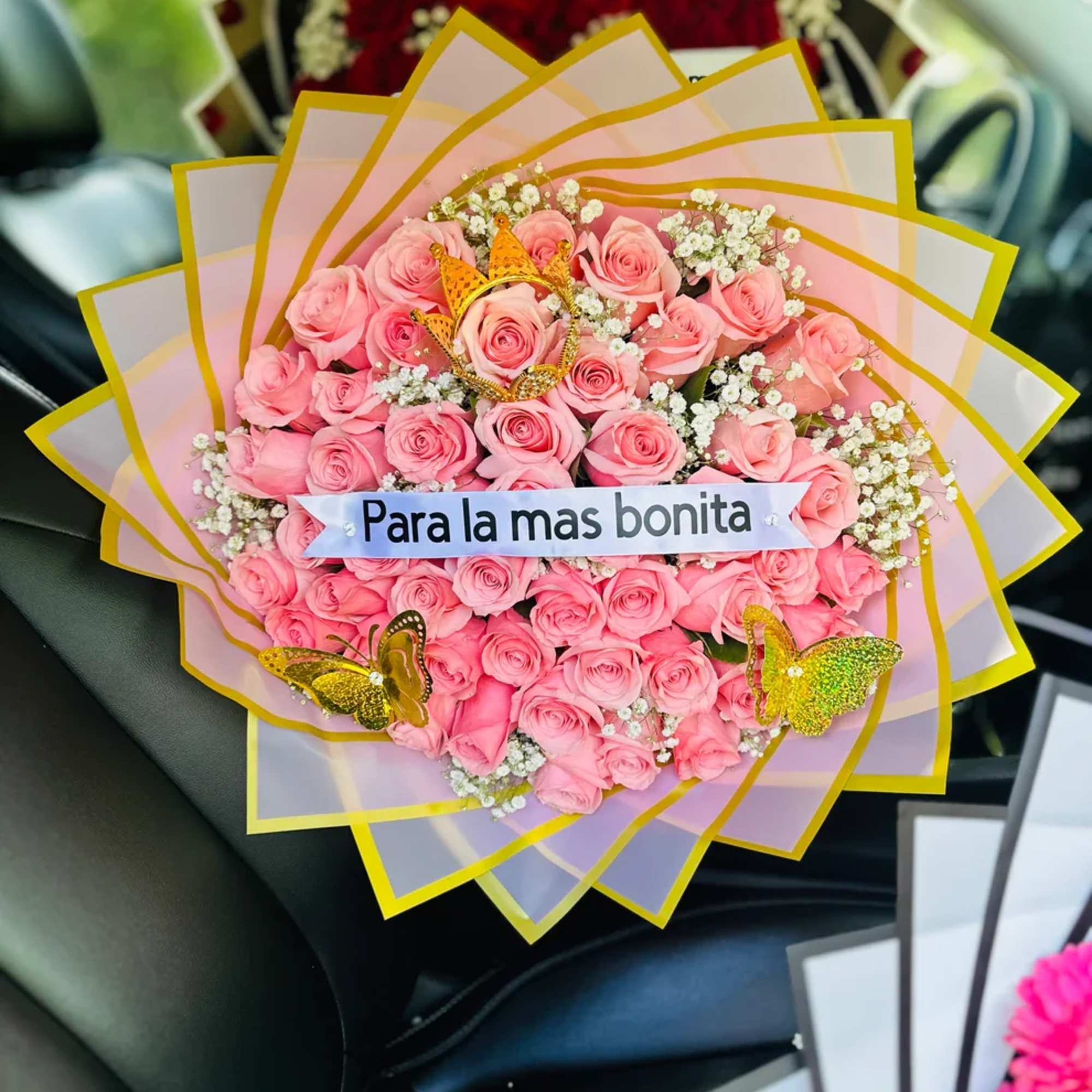  Bouquet &ldquo;Para la M&aacute;s Bonita&rdquo; 

Sorprende con un detalle lleno de