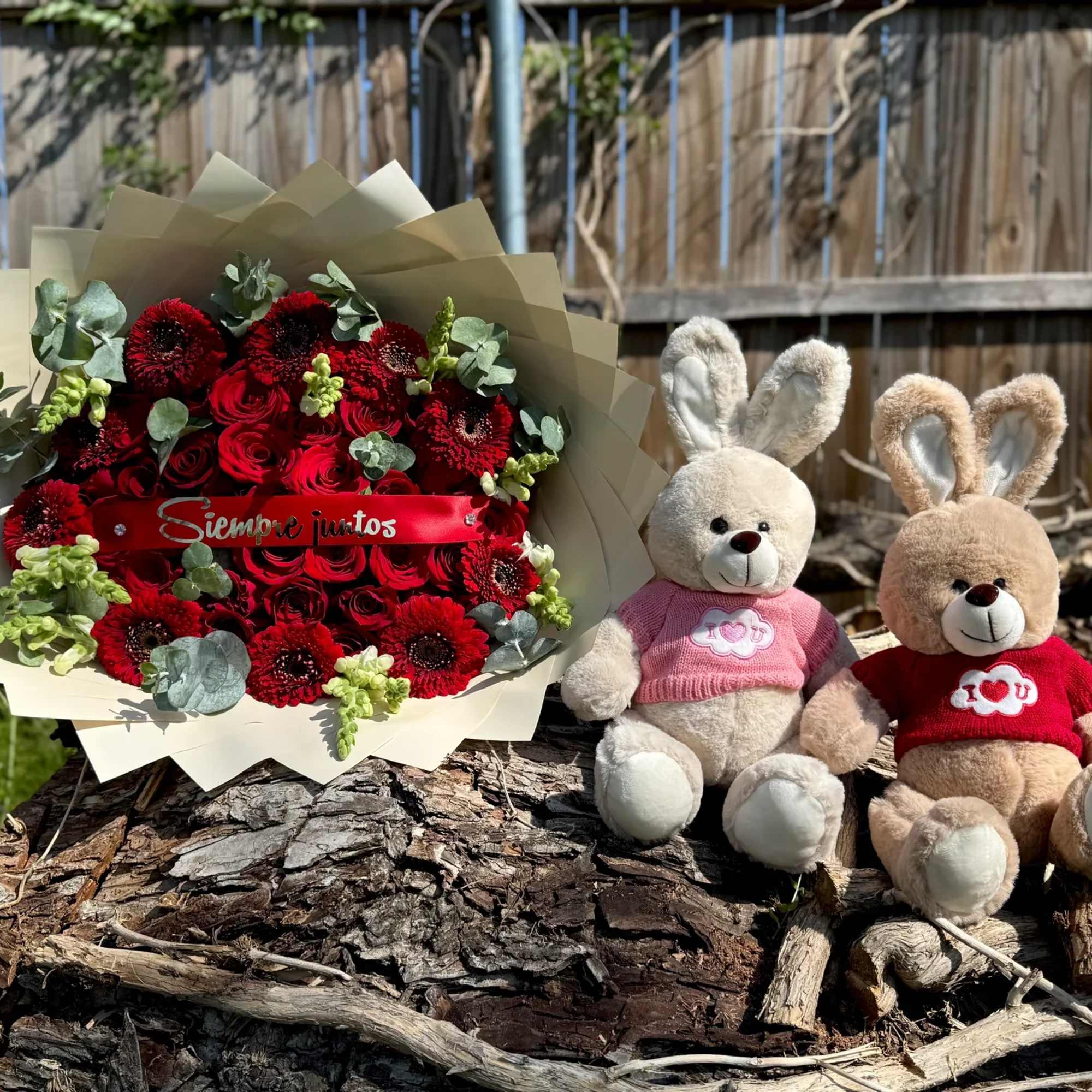  Ramo &ldquo;Siempre Juntos&rdquo; con Peluches ️

Sorprende con un detalle lleno de