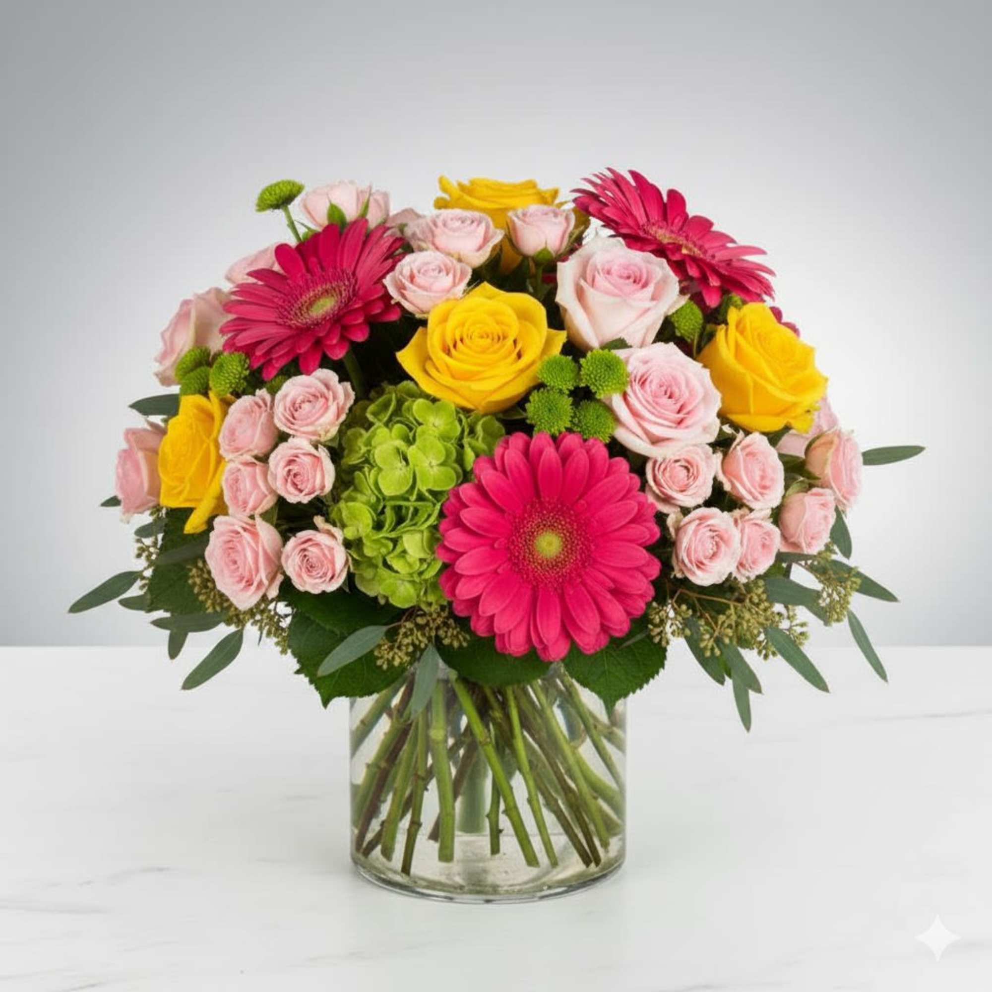  Pet Friendly?
No - Contains daisies (gerbera) which may cause mild issues