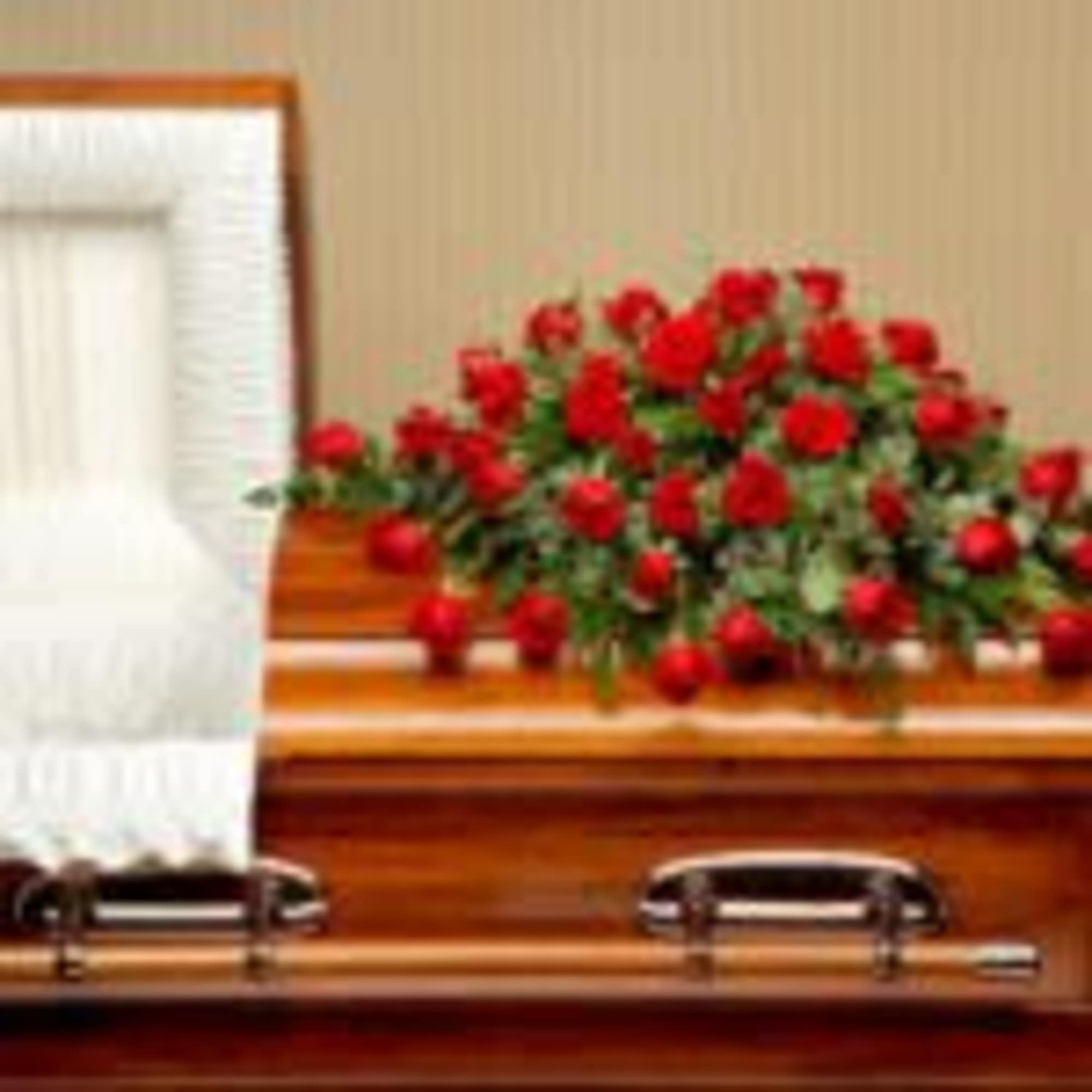  Pet Friendly?
No This arrangement contains Eucalyptus, which is toxic to household
