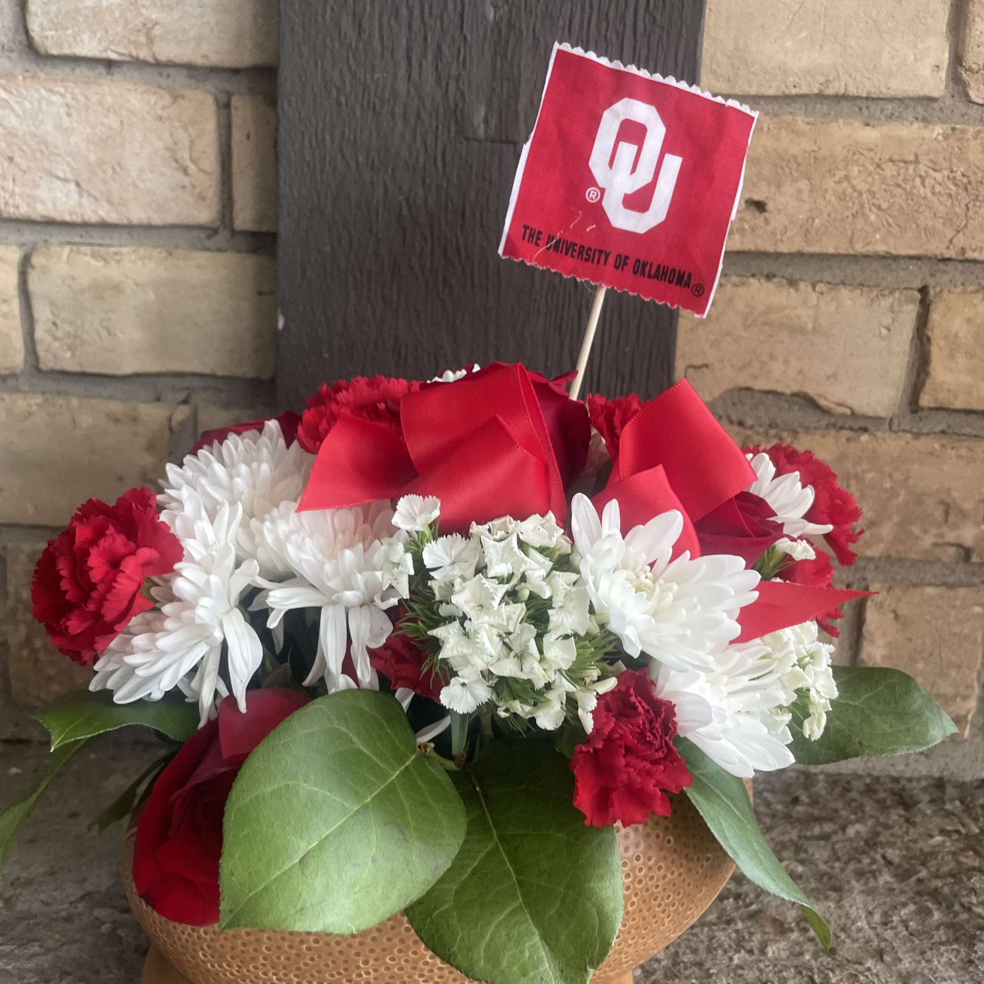This ceramic keepsake foot ball container Can be made in any color