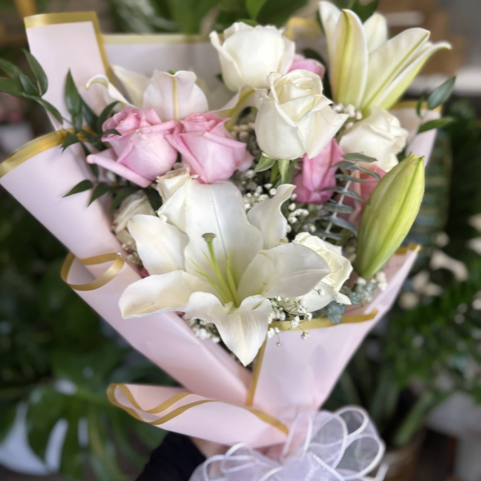 Reasonable flower substitutions may be made due to availability