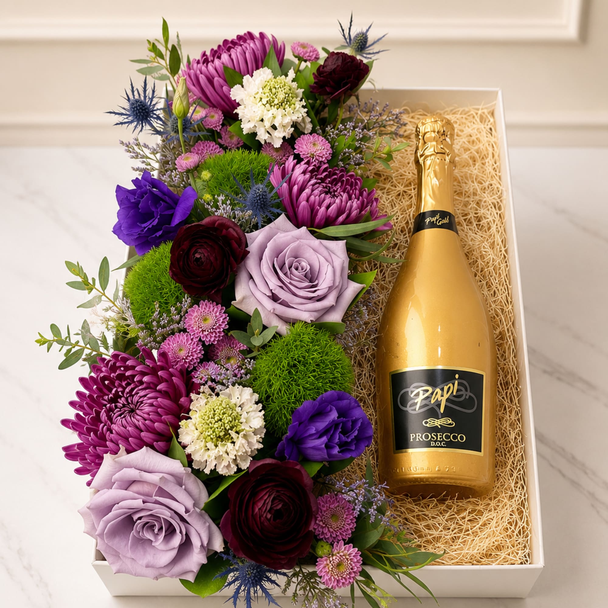 Celebrate life's special moments with our Lavender Luxe Prosecco Gift Box, a