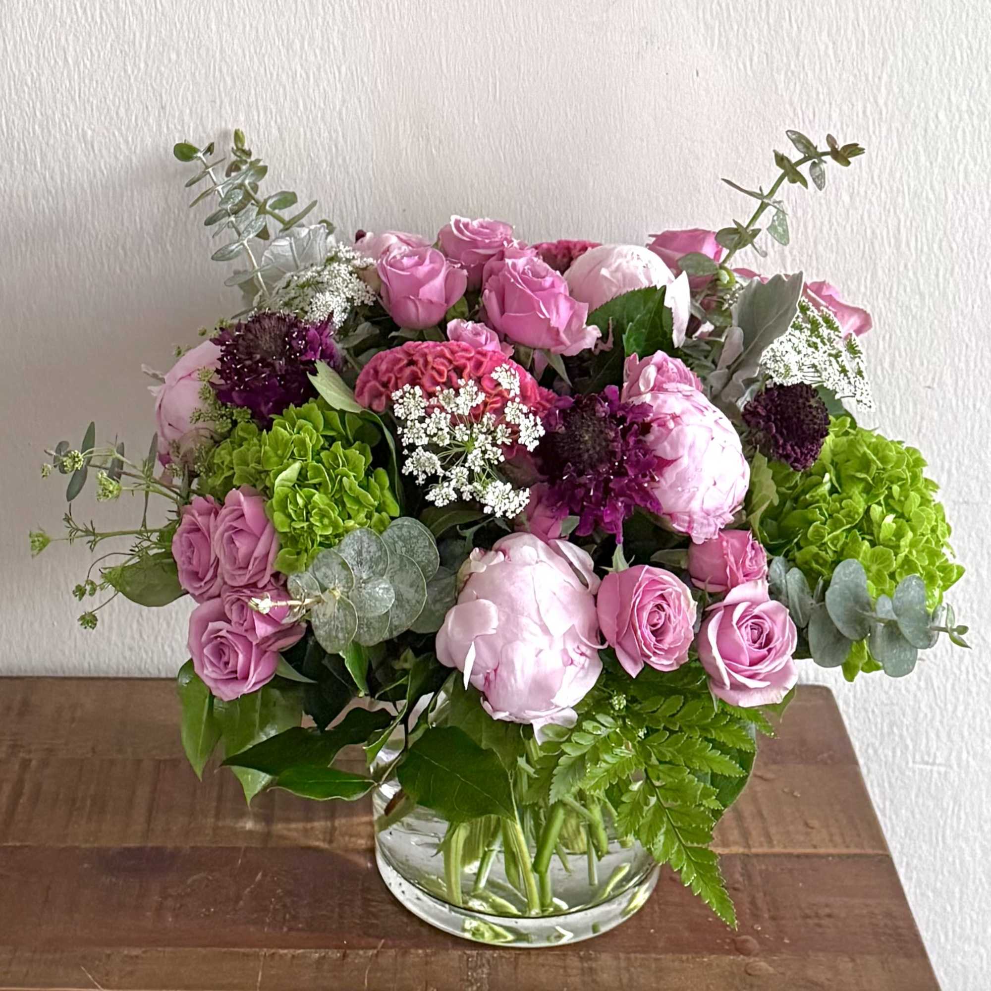 Garden-Style Peony &amp; Rose Arrangement | Washington, DC Flower Delivery

Celebrate life&rsquo;s most