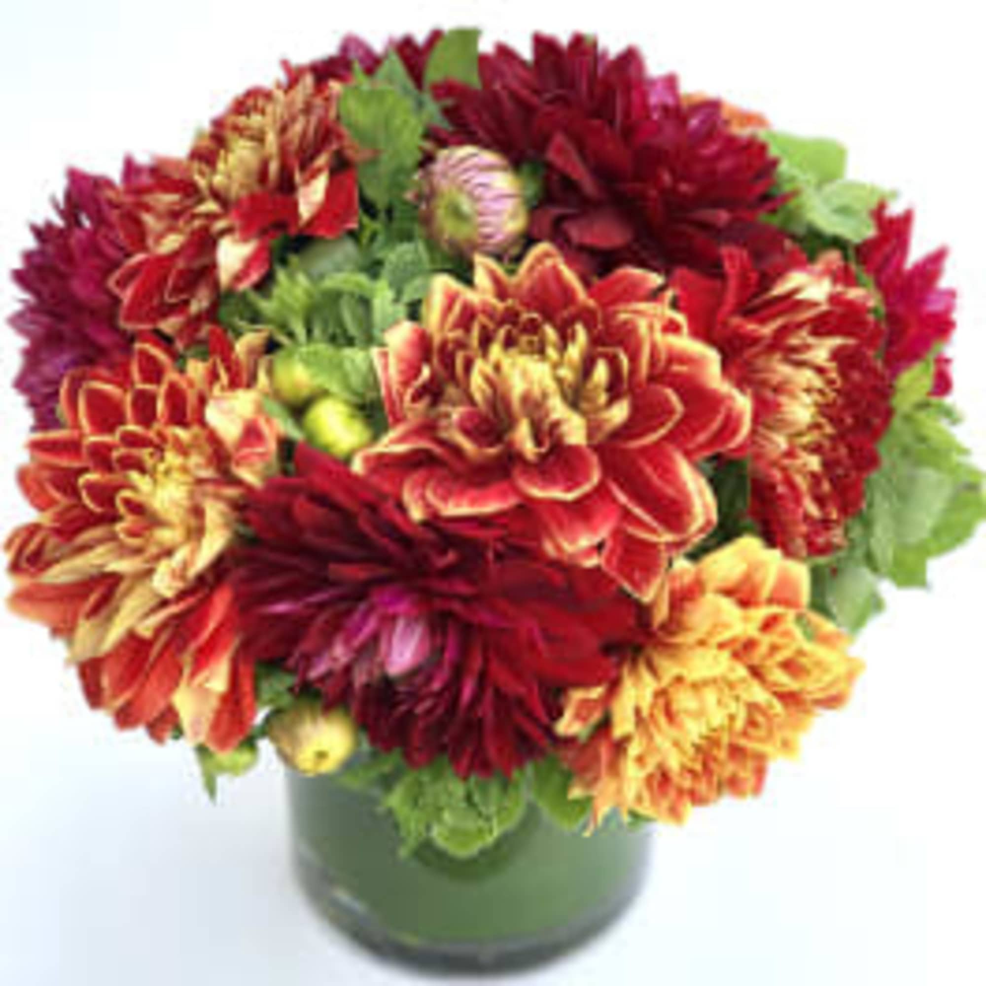Markets best pick of this seasonal favorite! Dahlias and mint oh so