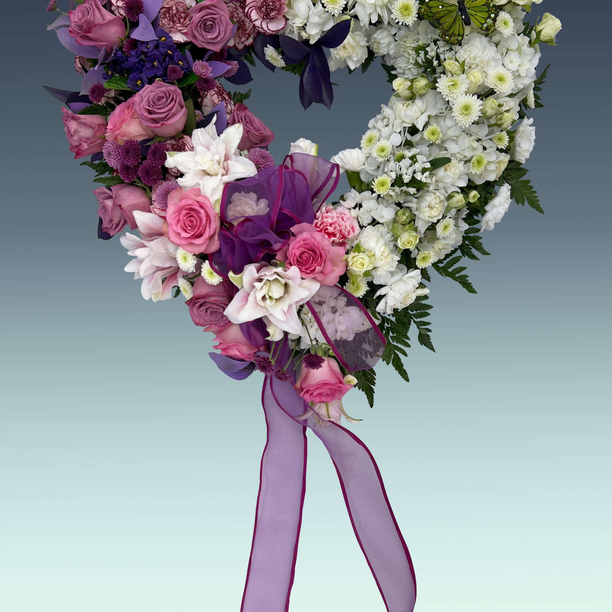 *Premium depicted* 

A tender and deeply comforting tribute, the Beloved Heart standing
