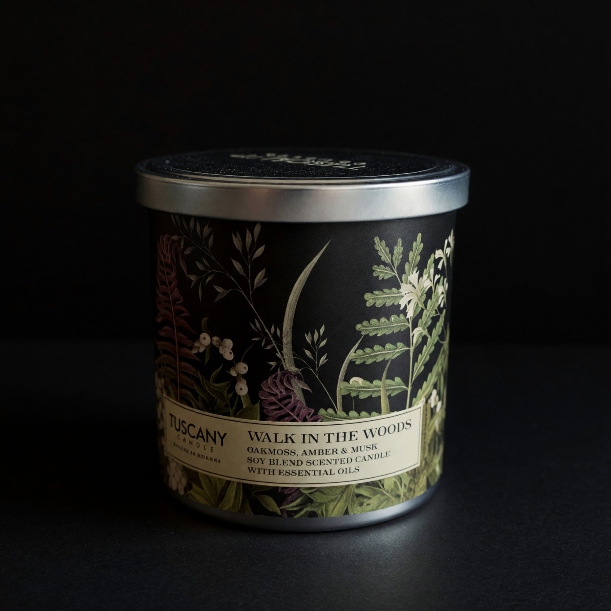  Blooming Peony Candle A beautifully scented candle with notes of blooming