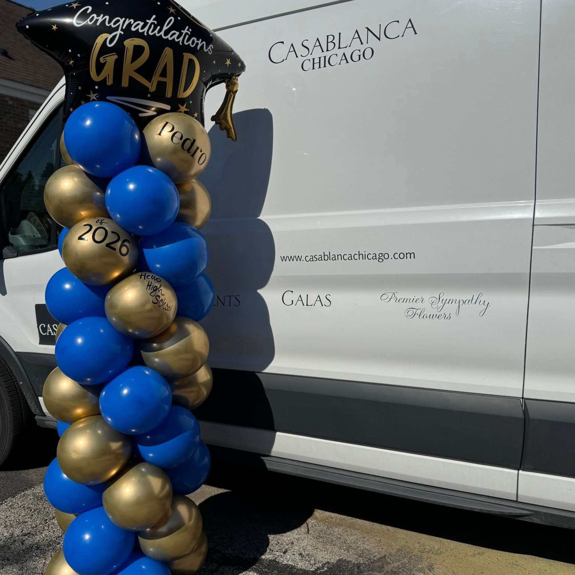 Perfect for celebrating graduations. We deliver to your location. You are able