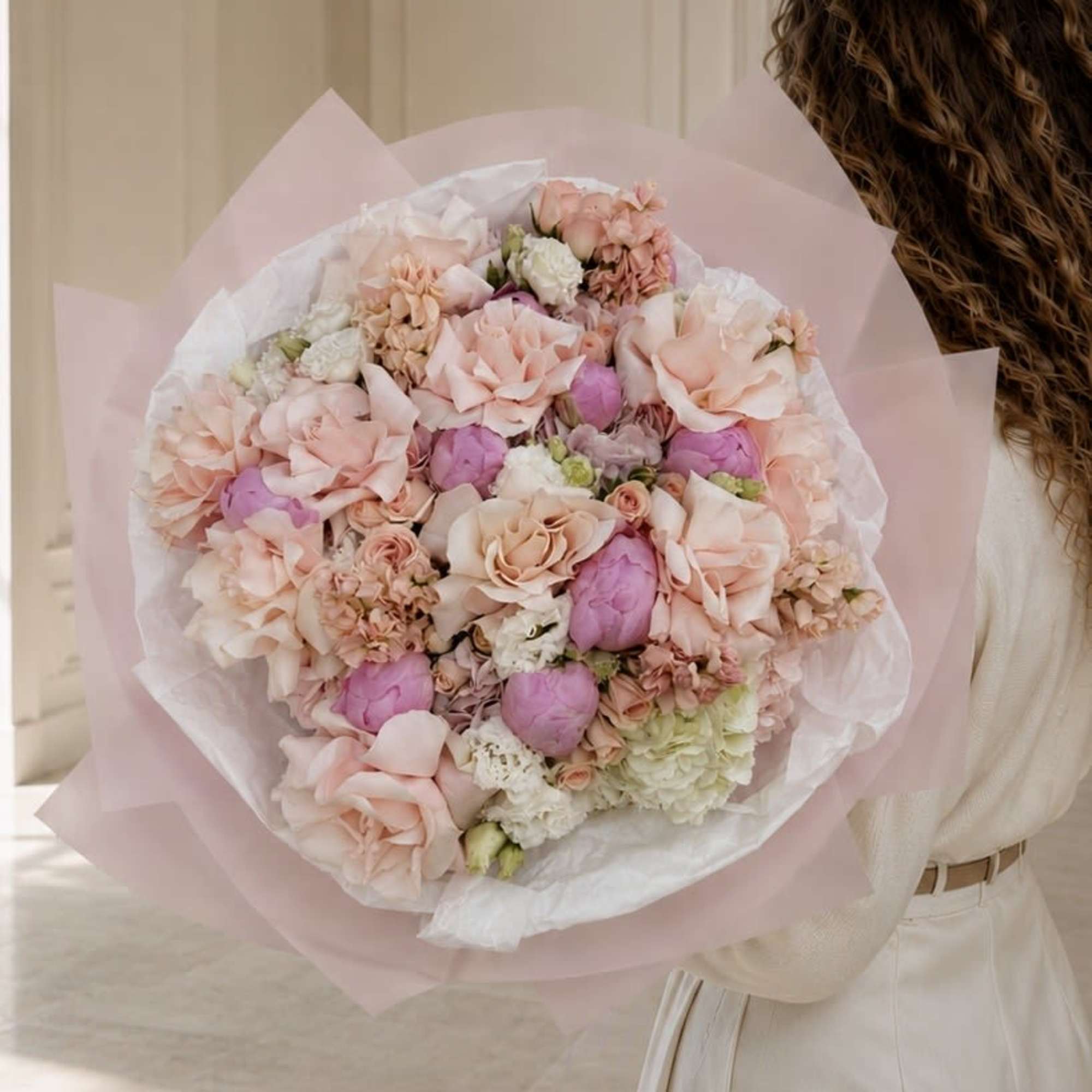 A breathtaking composition of premium blush garden roses, delicate peonies, hydrangeas, lisianthus, photo 2 of 2